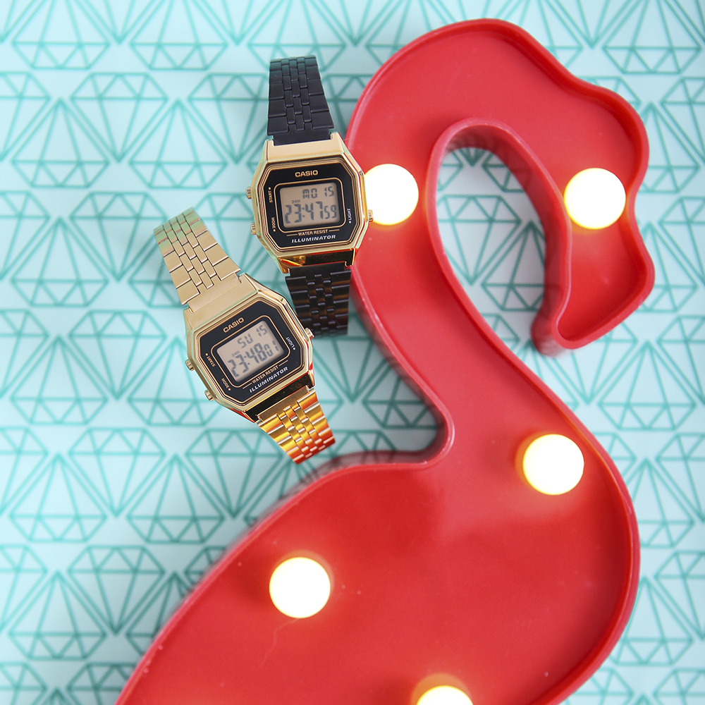 zegarek Casio Vintage LA680WEGA-1ER złoty VINTAGE Midi - miniatura 4