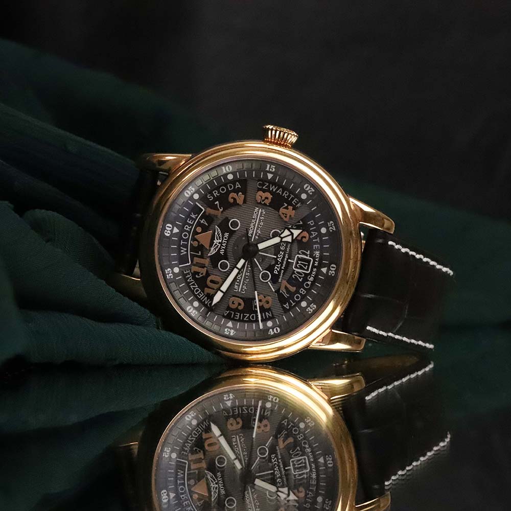 Aviator V.3.36.2.294.4 PL Douglas Douglas Polish Edition Day-Date Meca 41 zegarek męski klasyczny szafirowe - miniatura 5