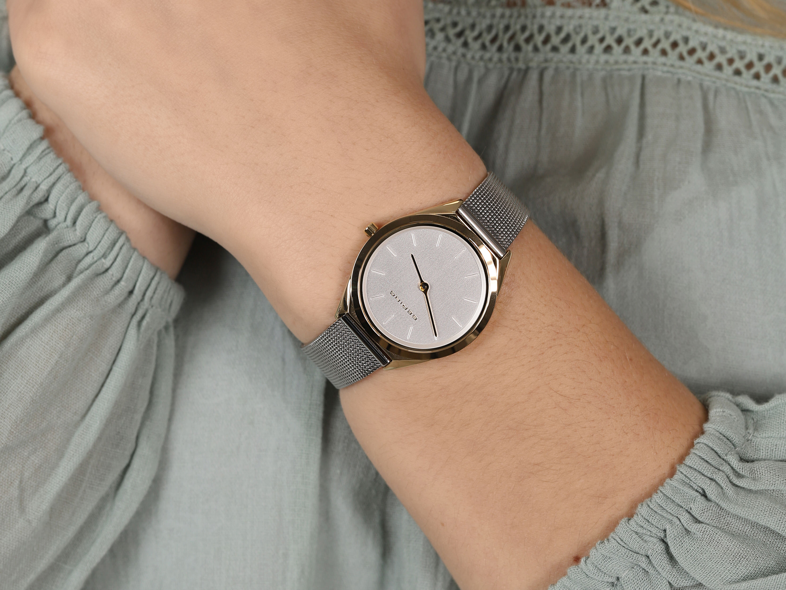 Bering 17031-010 Ultra Slim zegarek damski klasyczny szafirowe - miniatura 2