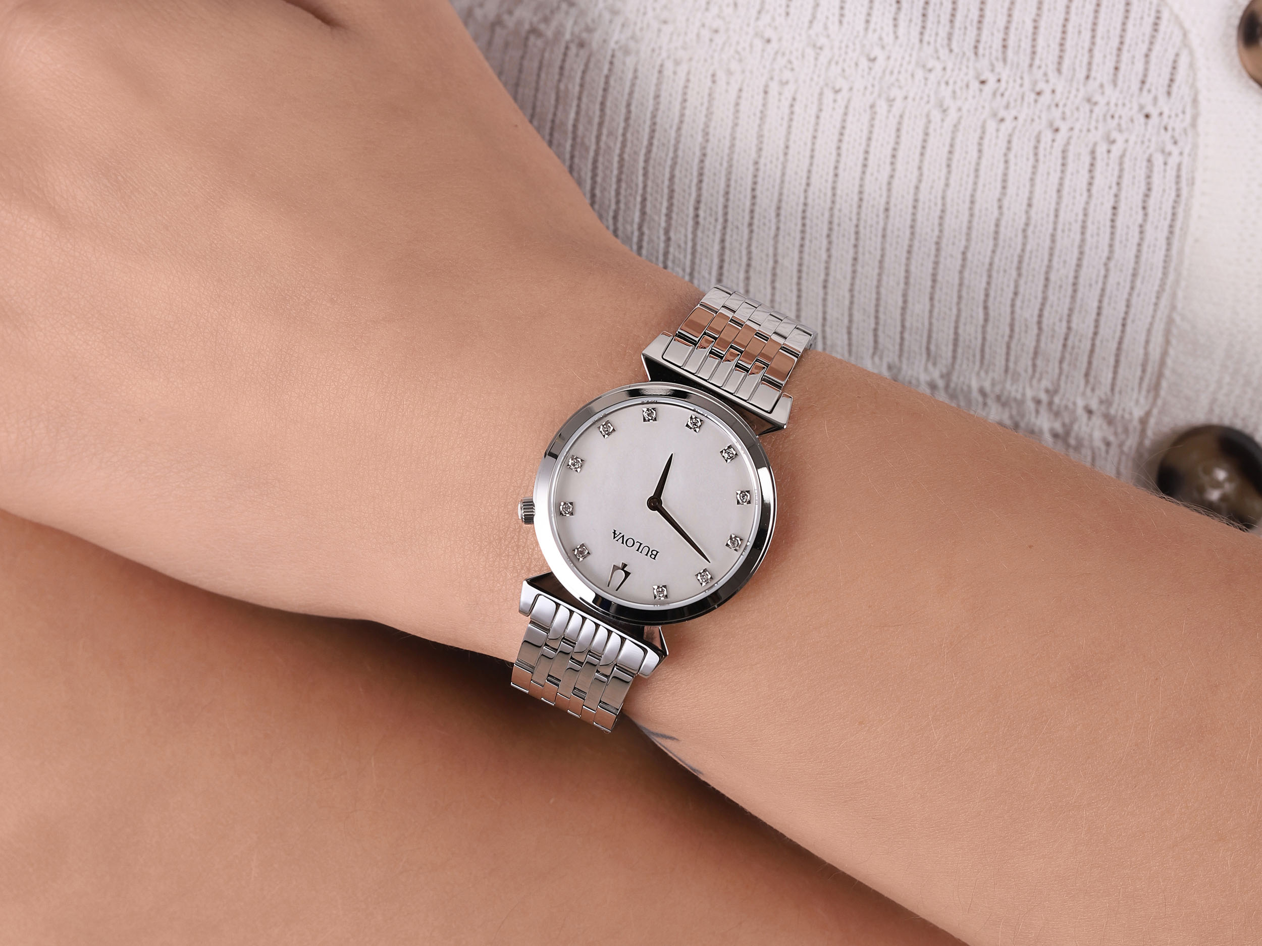 Bulova 96P216 zegarek srebrny klasyczny Classic bransoleta - miniatura 2