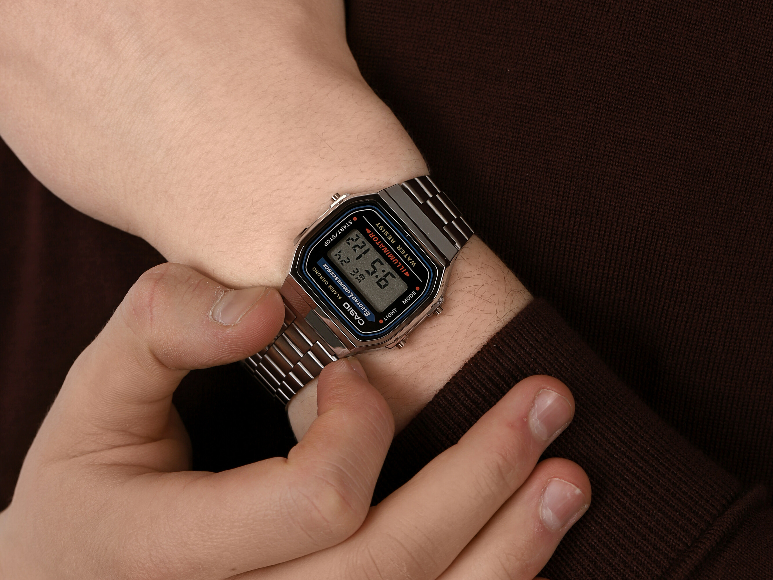 Casio Vintage A168WA-1YES zegarek męski VINTAGE Maxi - miniatura 2