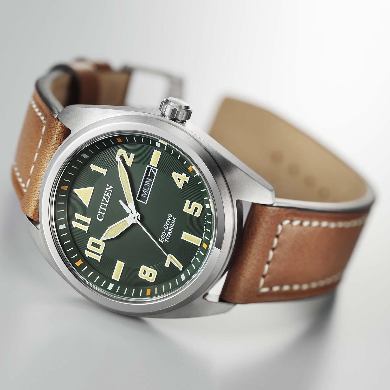 Citizen BM8560-11XC zegarek szary klasyczny Titanium pasek - miniatura 5
