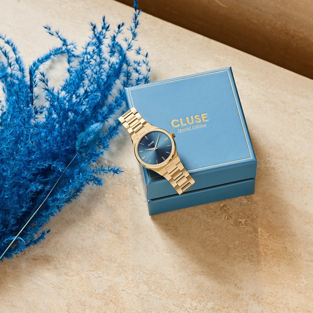 Cluse CW0101210005 bransoleta Gold Colour by Anna Maria Vigoureux klasyczny zegarek złoty - miniatura 7