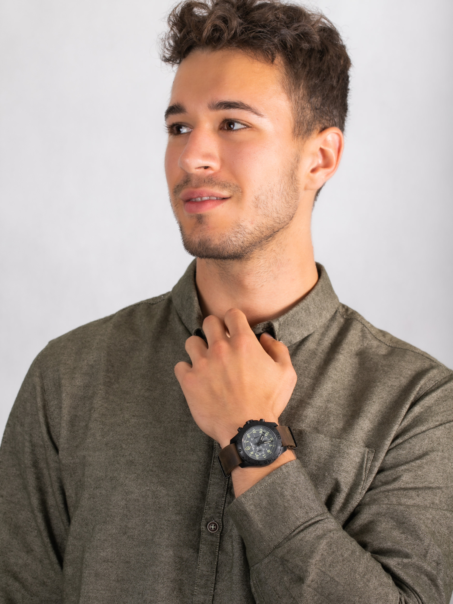 P96 OdP Evolution Chrono Grey Leather NATO Traser TS-109045 - hover