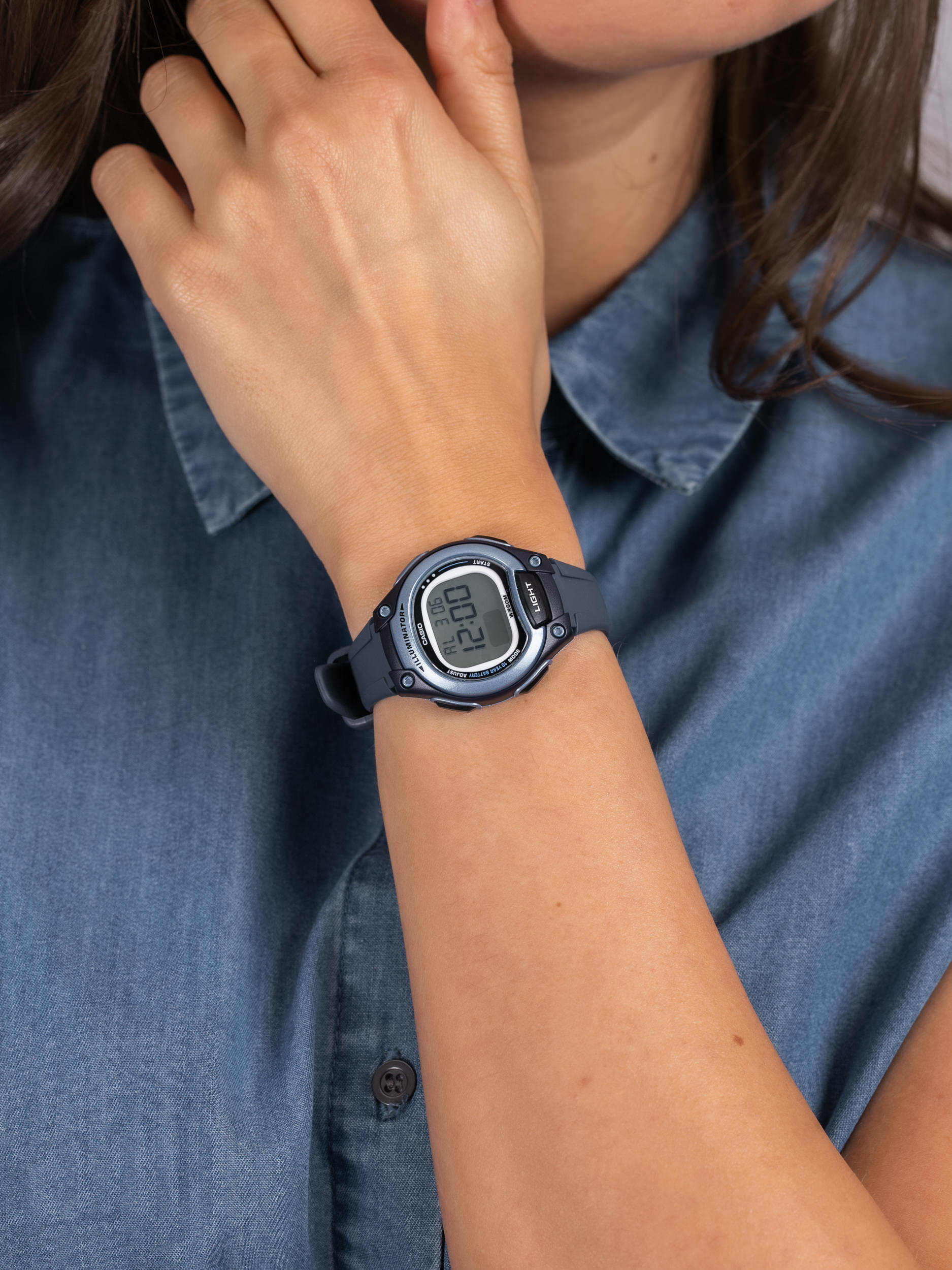 Timeless Collection Casio LW-203-2AVEF - hover