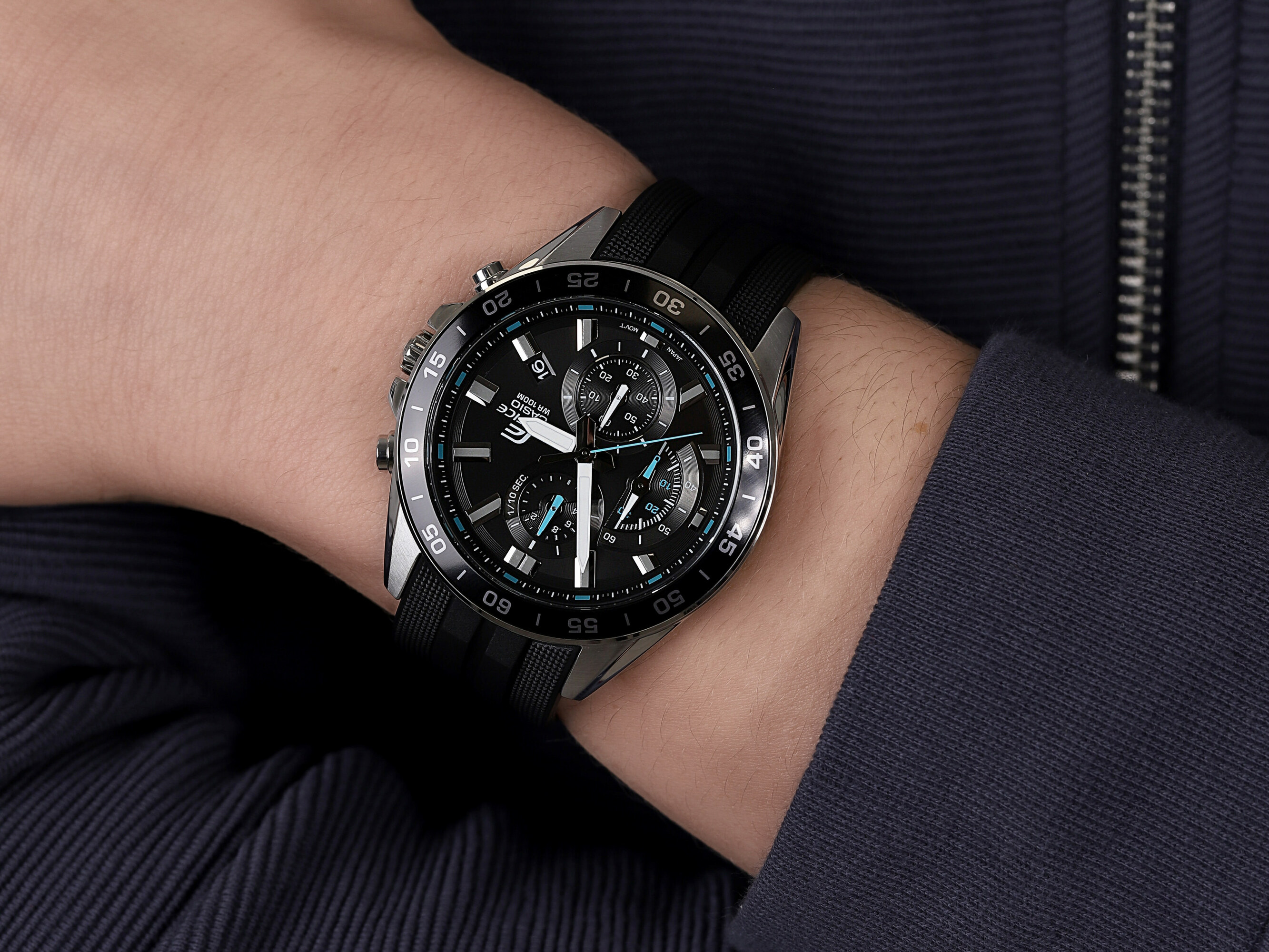 EDIFICE EFV-550P-1AVUEF RACING CHRONO zegarek sportowy EDIFICE Momentum - miniatura 2