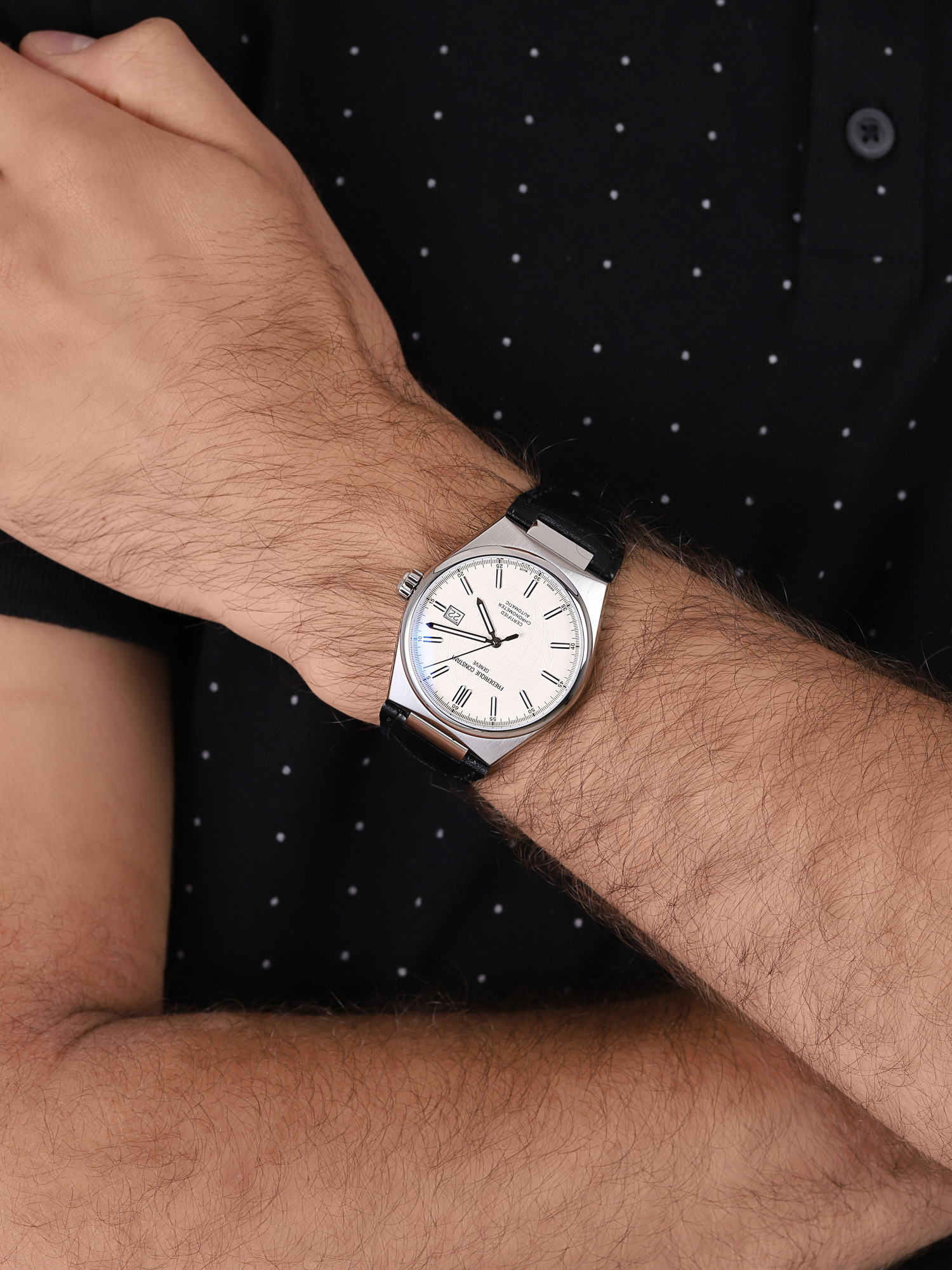 HIGHLIFE AUTOMATIC COSC Frederique Constant FC-303S4NH6 - hover