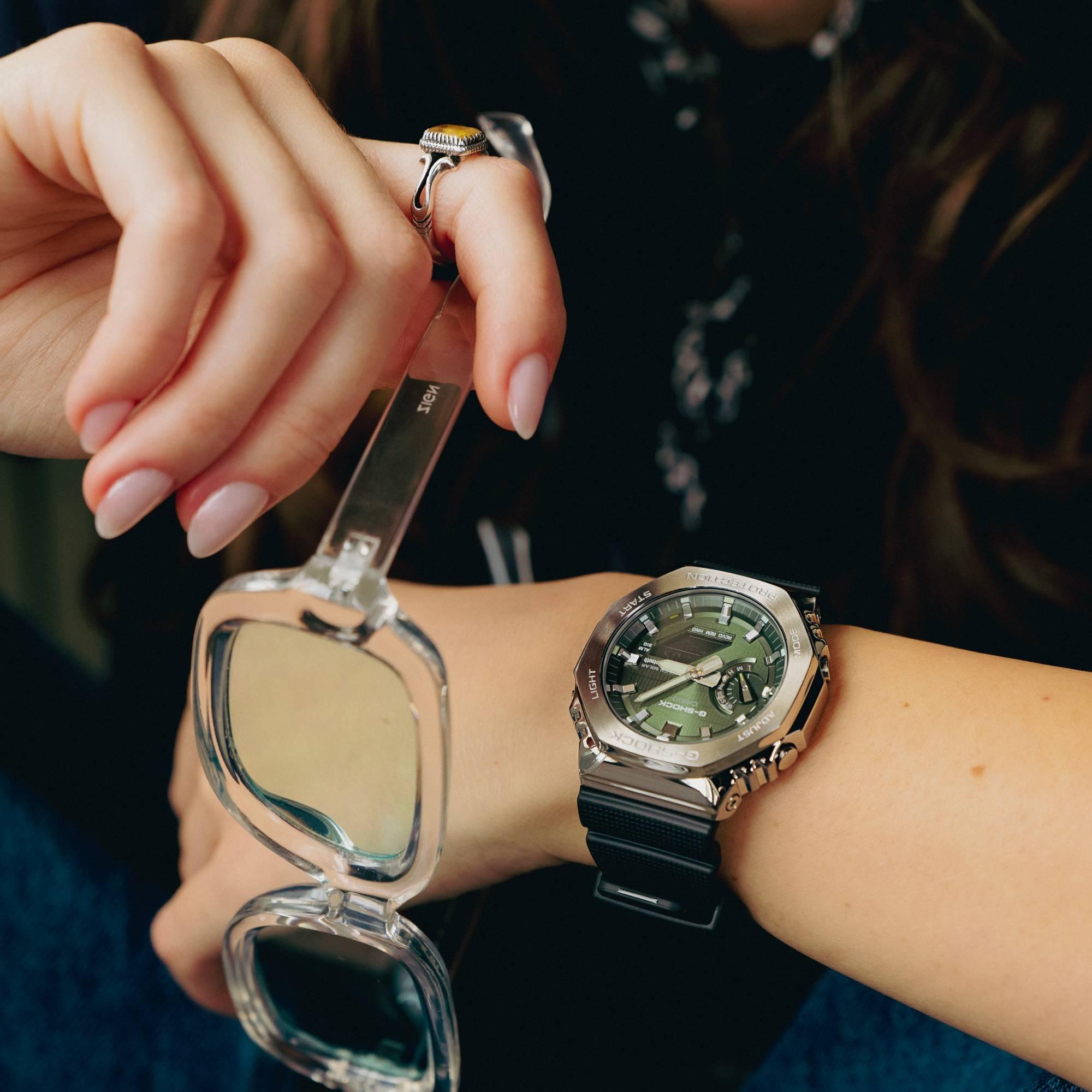 G-SHOCK GBM-2100A-1A3ER G-SHOCK Original sportowy zegarek srebrny - miniatura 10