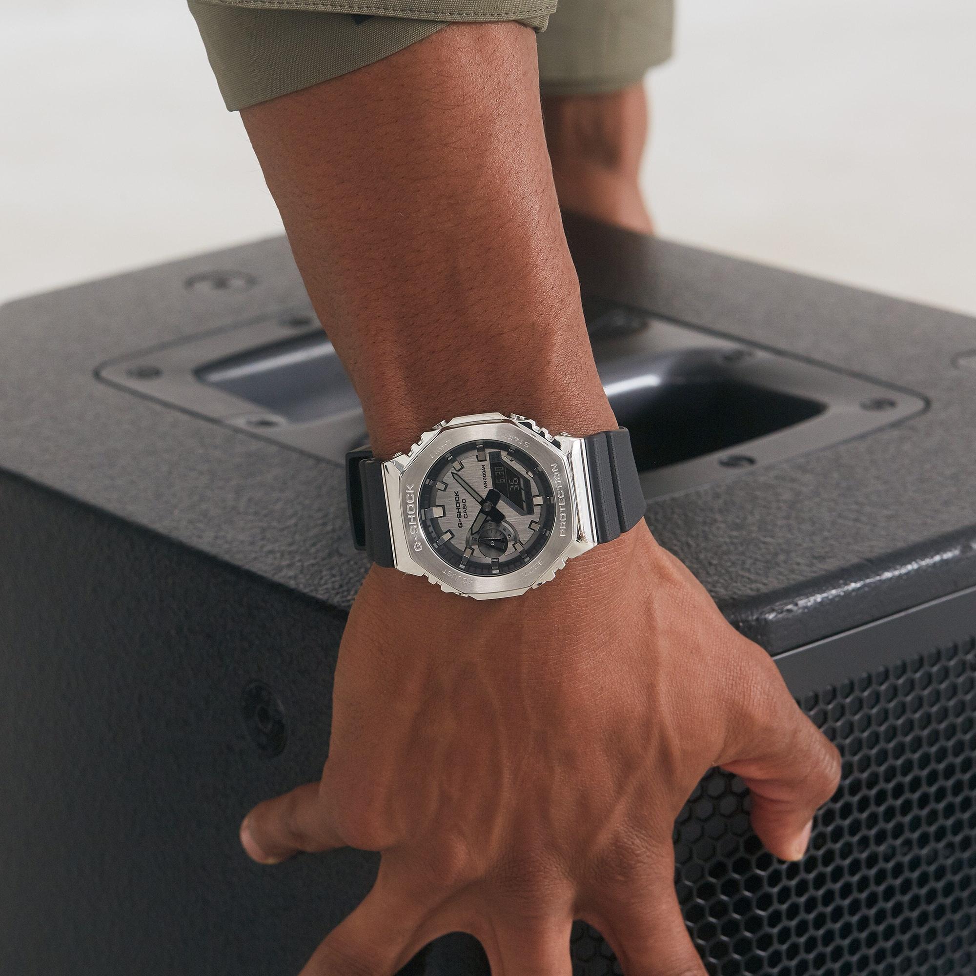 G-SHOCK GM-2100-1AER G-SHOCK Original sportowy zegarek srebrny - miniatura 9