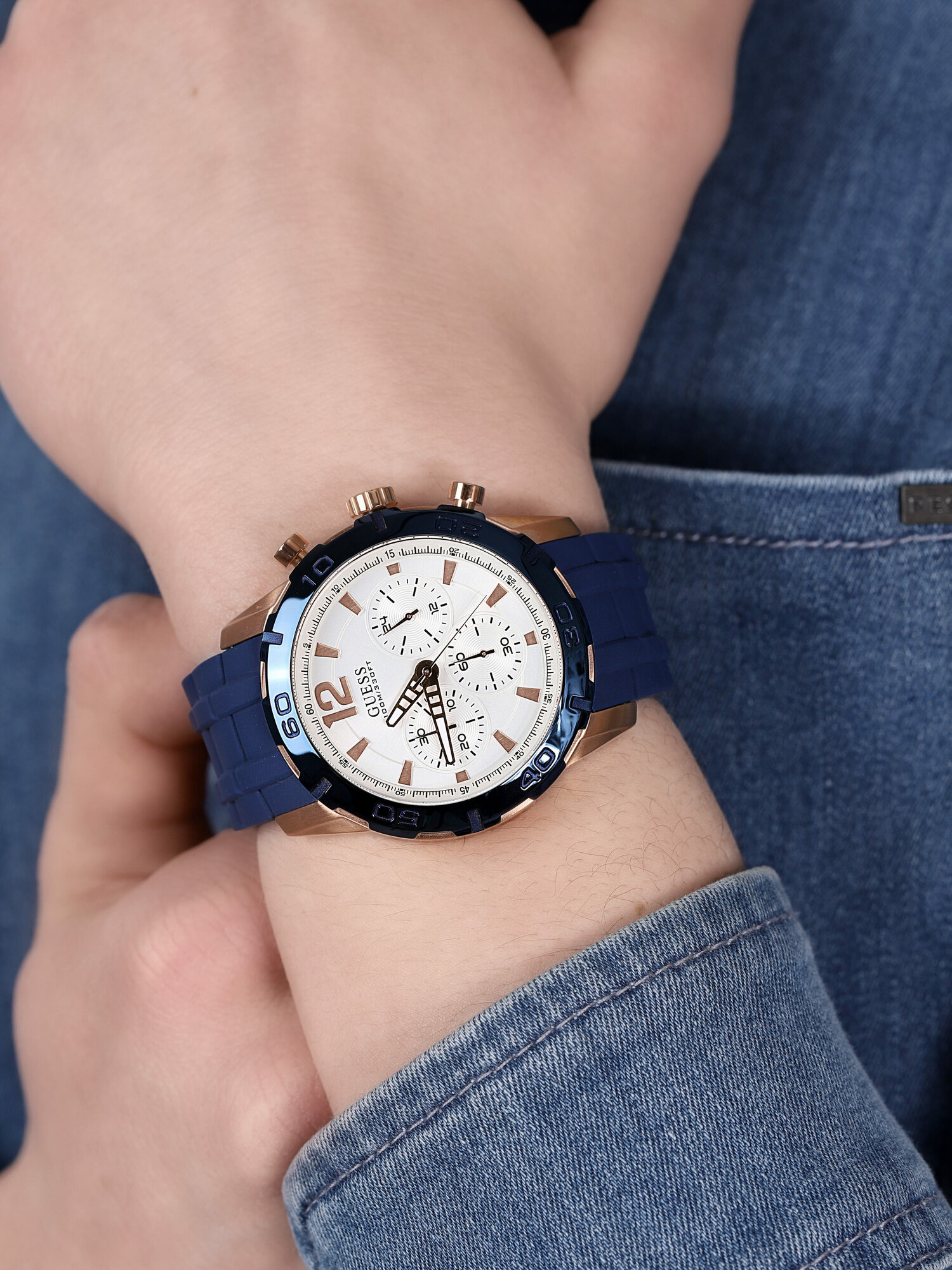 Caliber Guess W0864G5 - hover