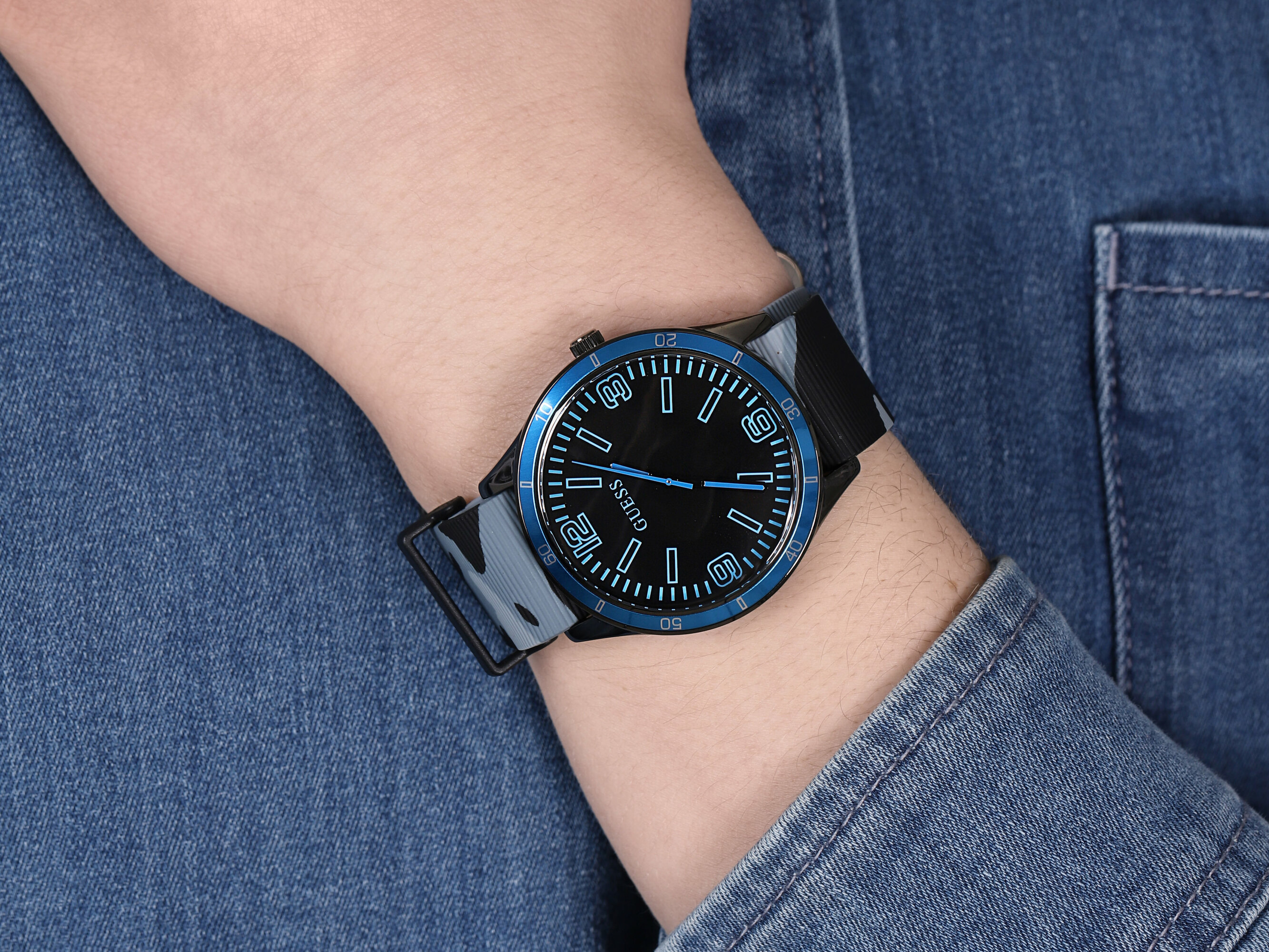 Guess W1163G1 zegarek czarny klasyczny Pasek pasek - miniatura 2