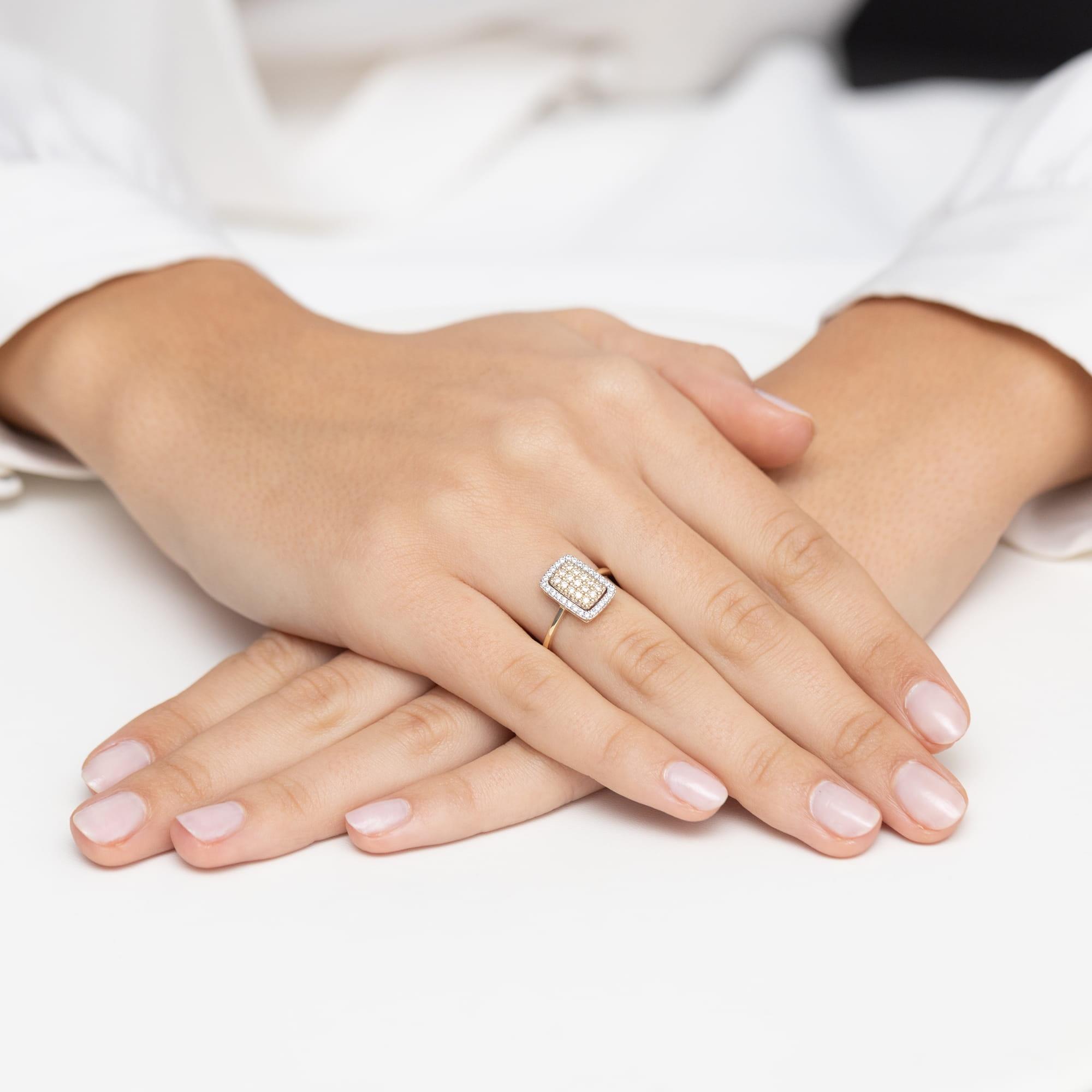 Pierścionek z żółtego złota z drobnymi diamentami prostokątna korona Best Diamonds B1146-PI-AUZ-DIW-02-00 - hover
