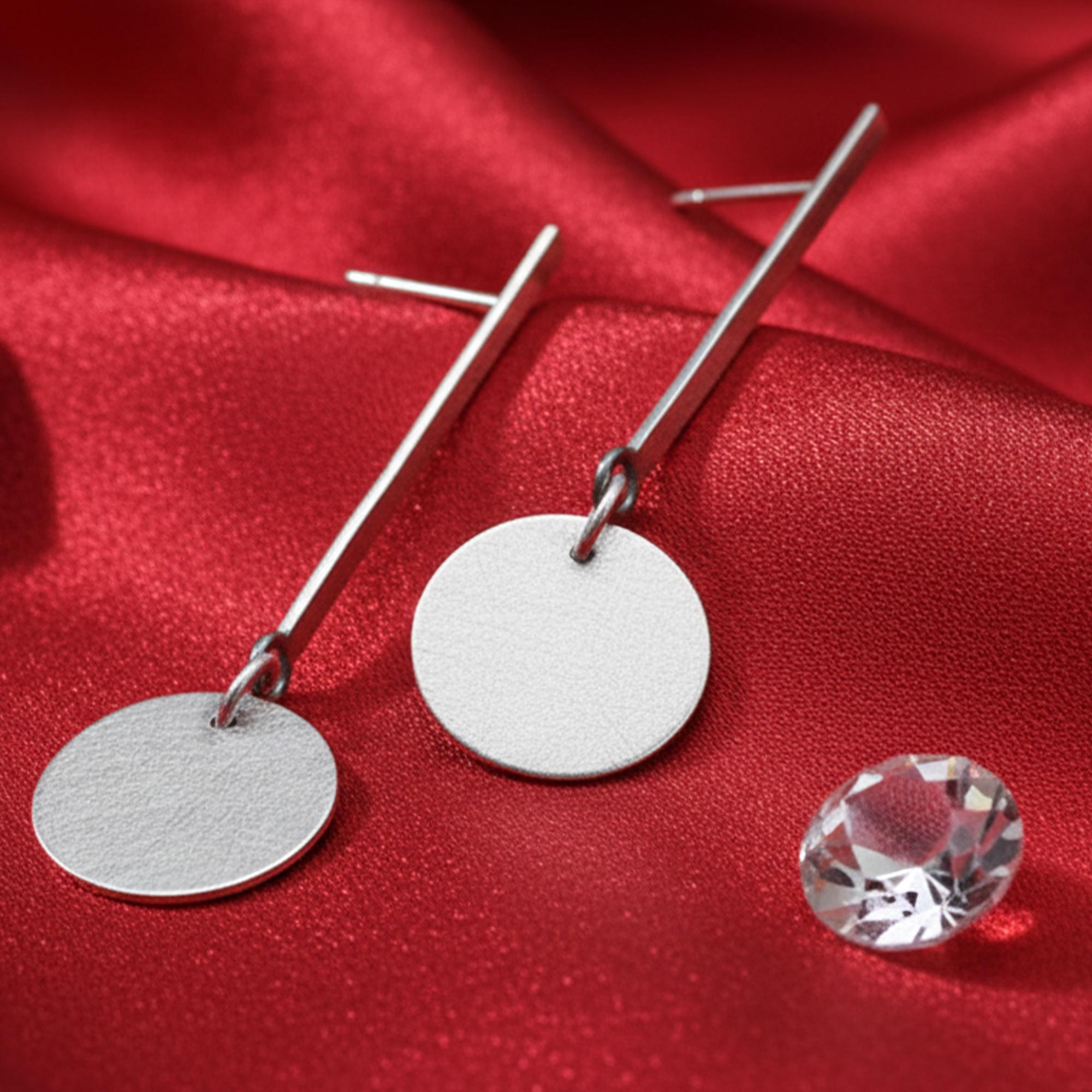 Harf KKS0019 Długie geometryczne srebrne kolczyki wkrętki biżuteria