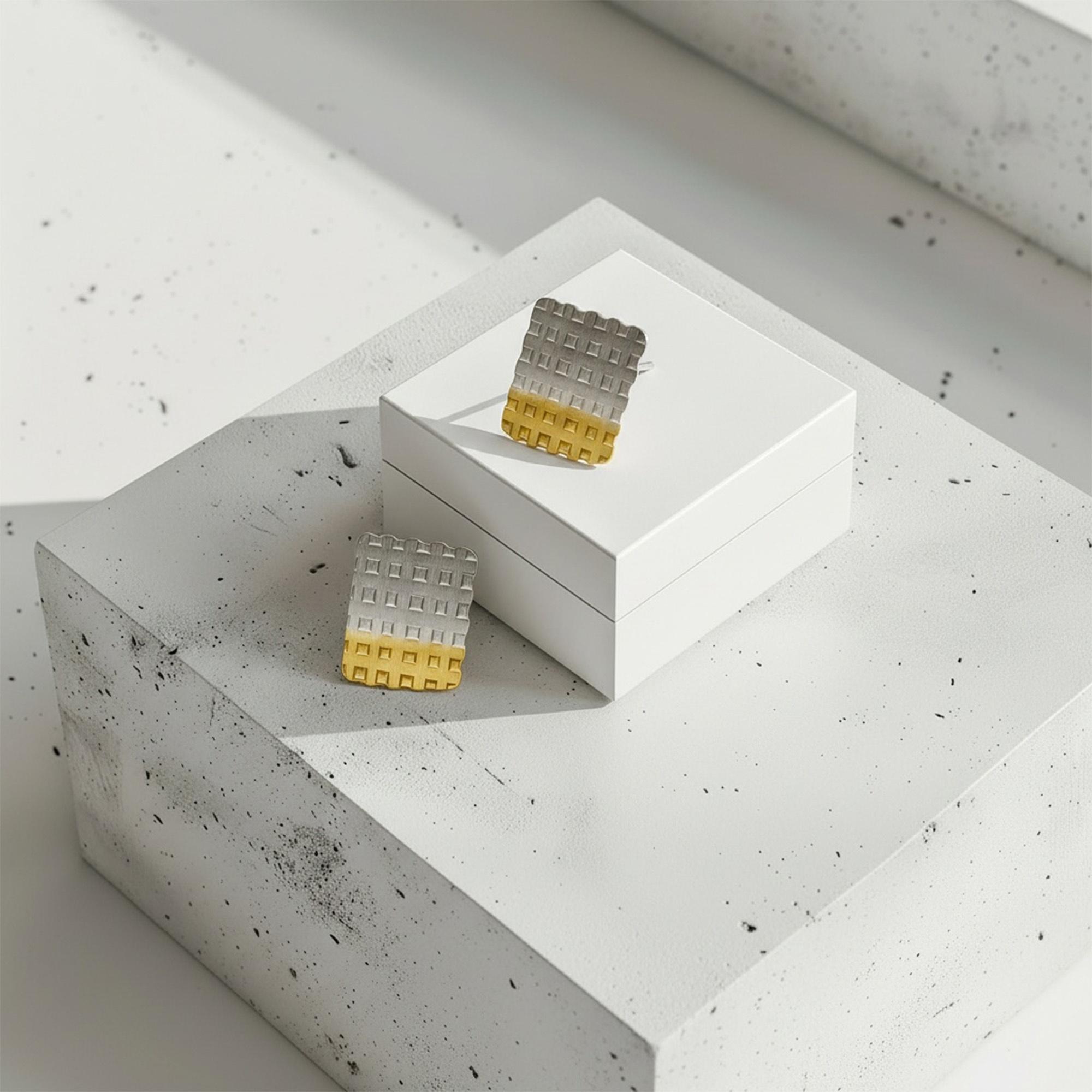 Harf KMS0031 Delikatne kolczyki w trzech kolorach na sztyfcie biżuteria - miniatura 3