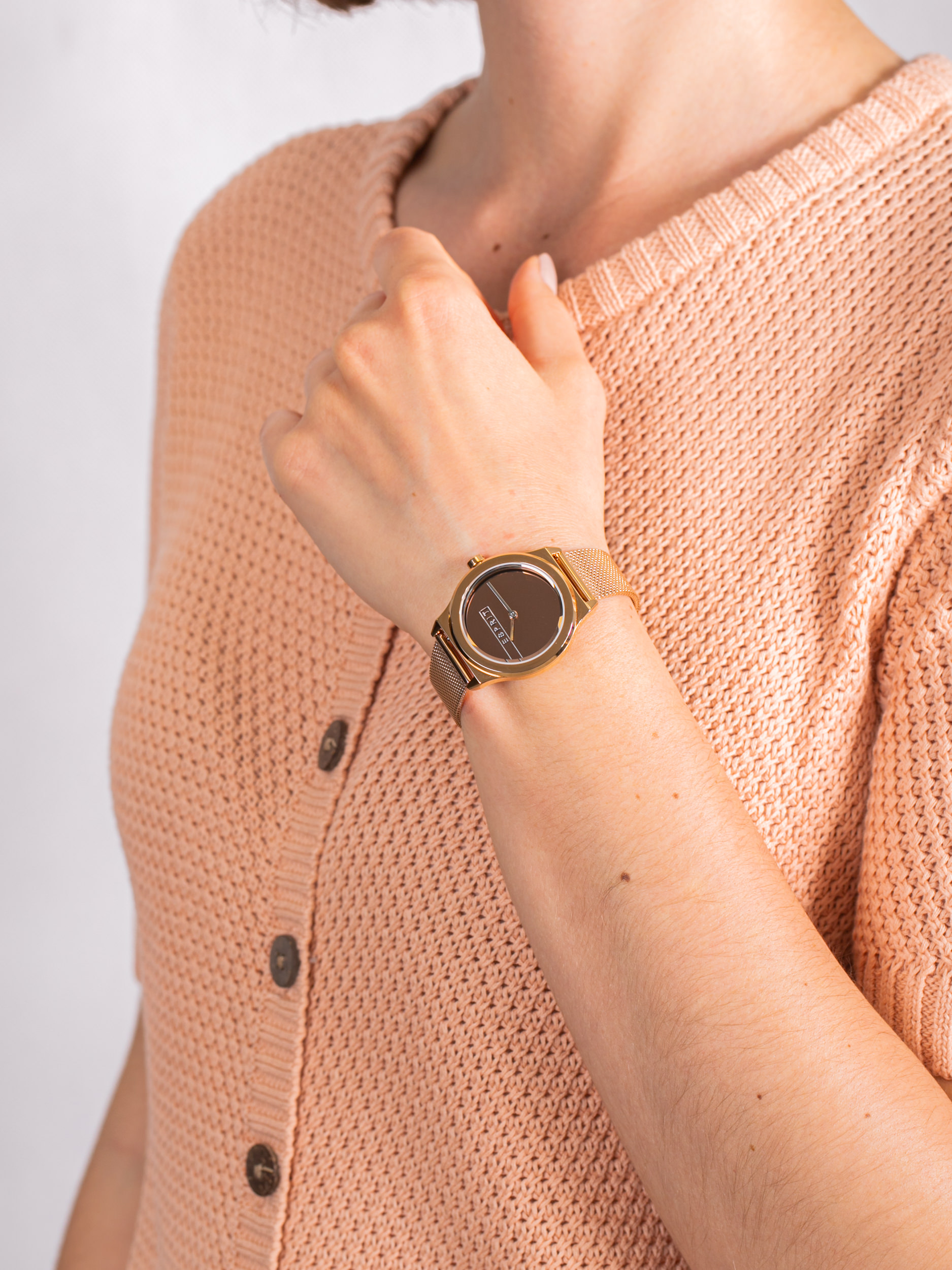 Esprit ES1L019M0095 - hover