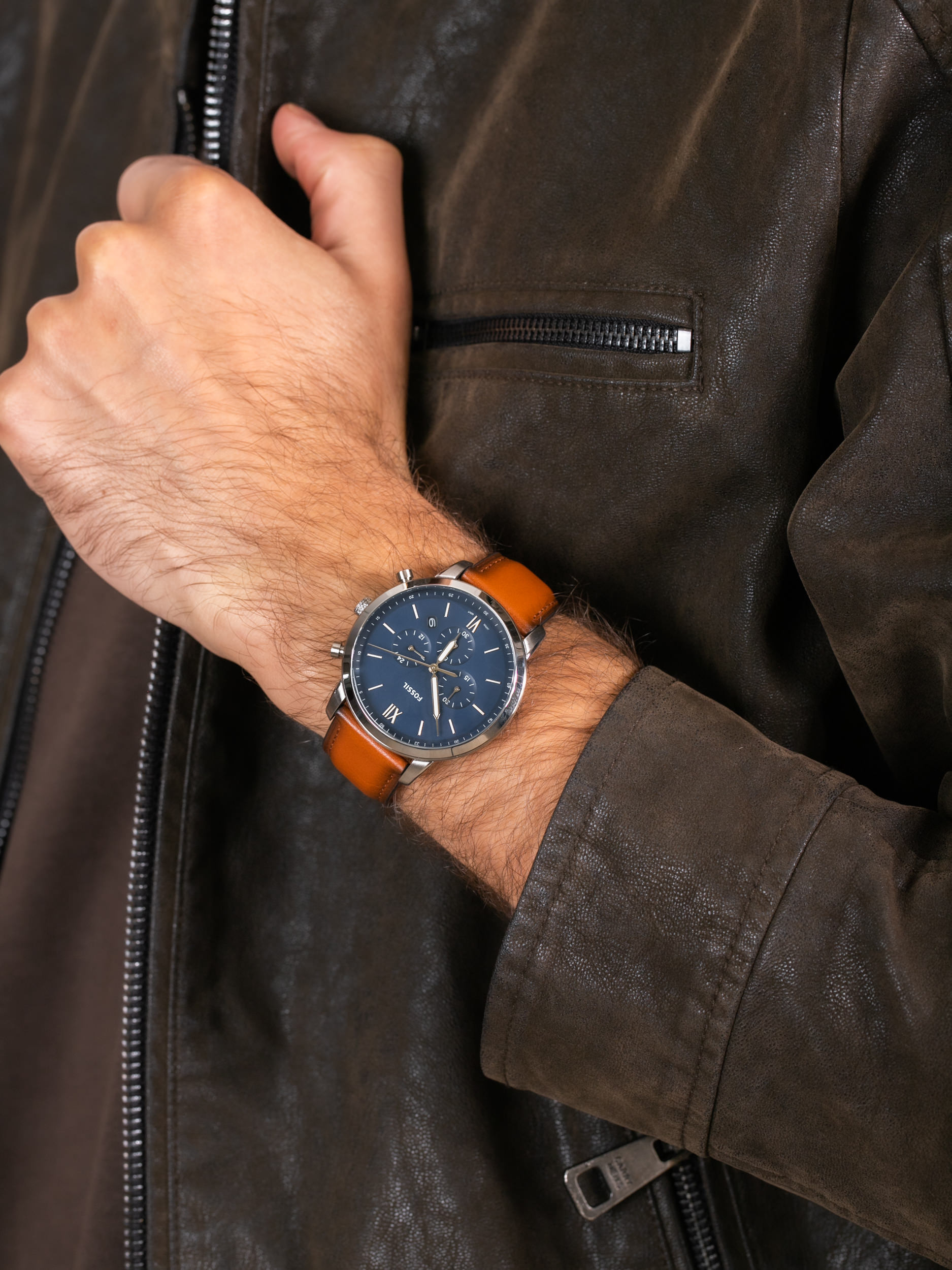 NEUTRA CHRONO Brown Leather Strap GIFT SET 44mm Fossil FS5708SET - hover
