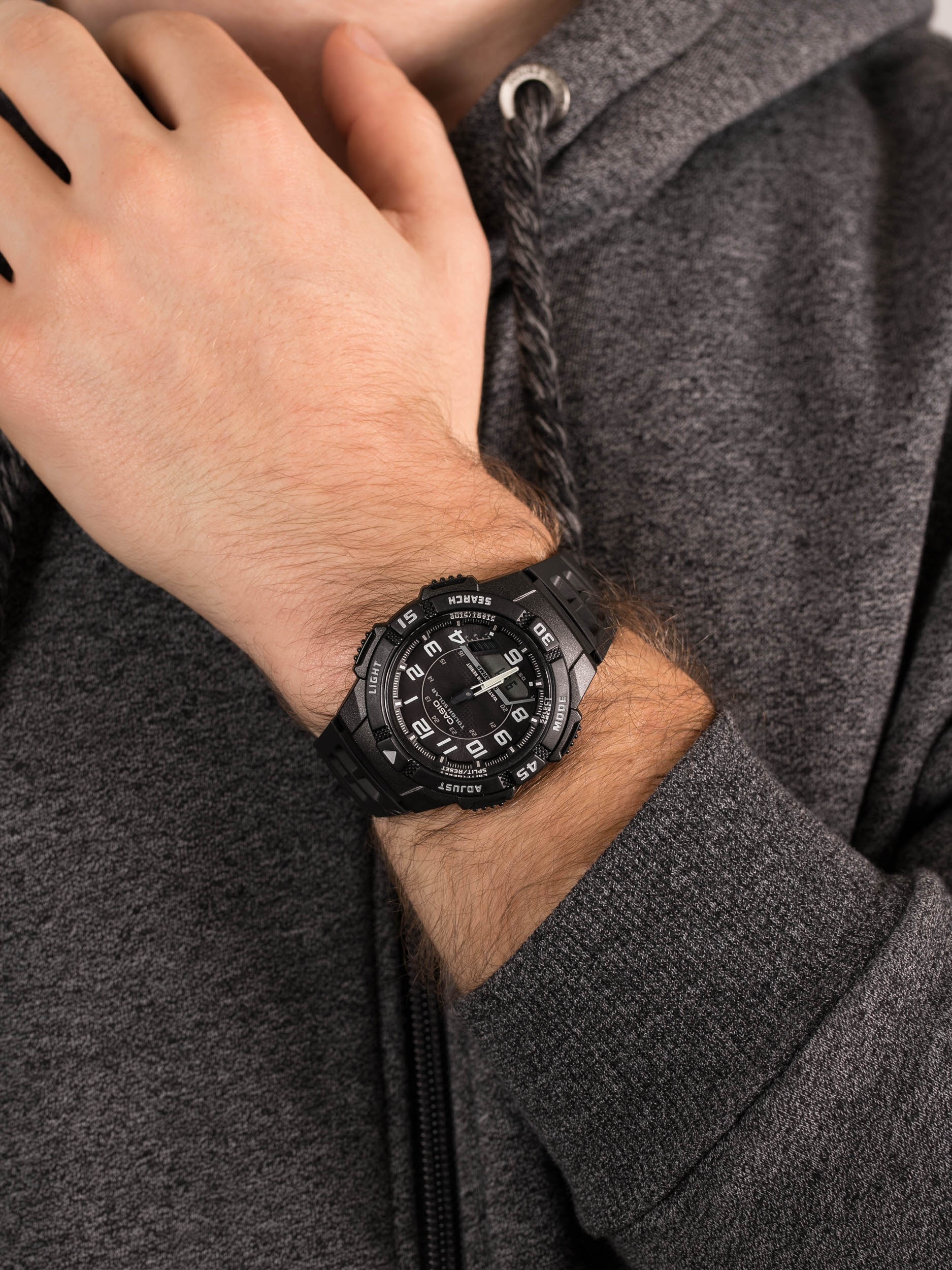 Timeless Collection Casio AQ-S800W-1BVEF - hover