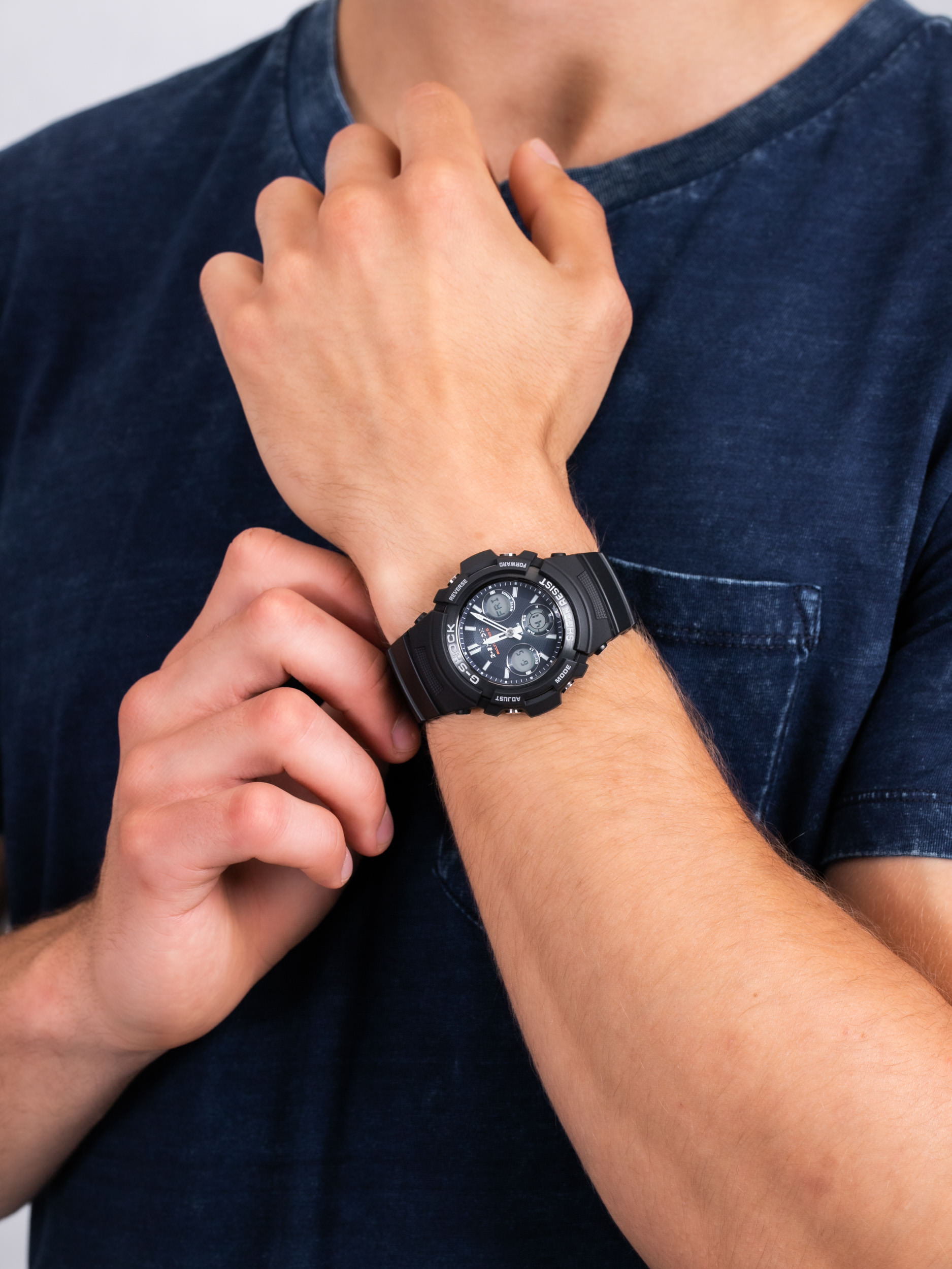  Casio G-SHOCK AWG-M100SB-2AER - hover