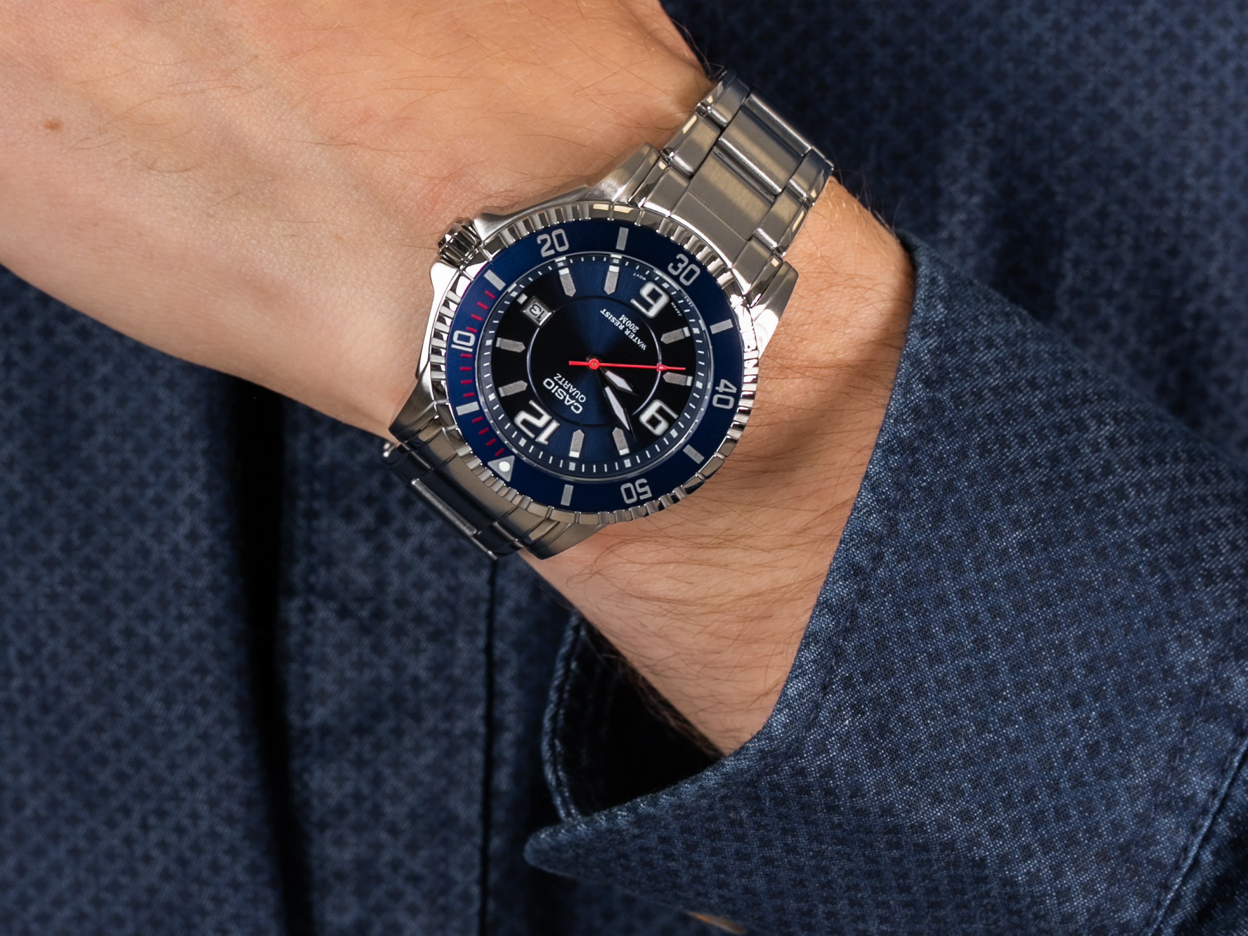 Casio MTD-1053D-2AVES zegarek klasyczny Klasyczne - miniatura 2