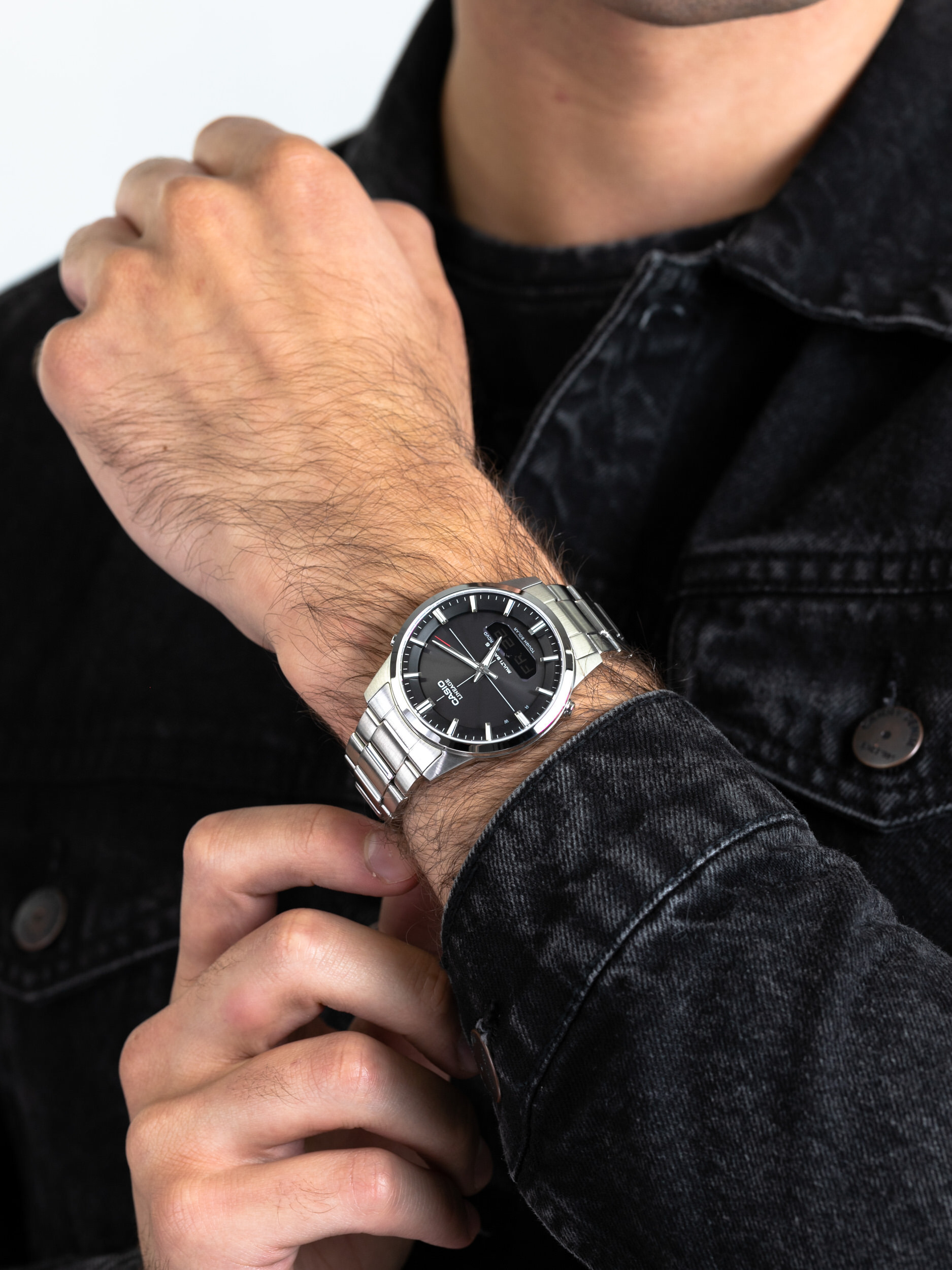 Lineage Casio LCW-M170D-1AER - hover
