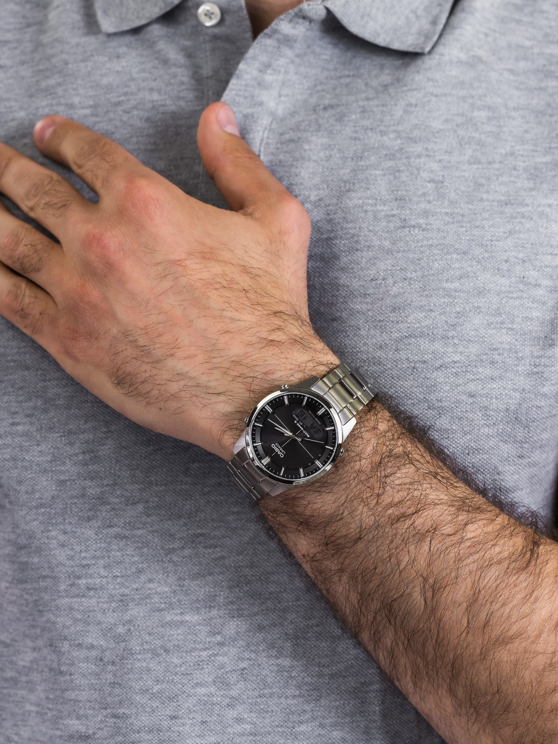 Lineage Casio LCW-M170TD-1AER - hover