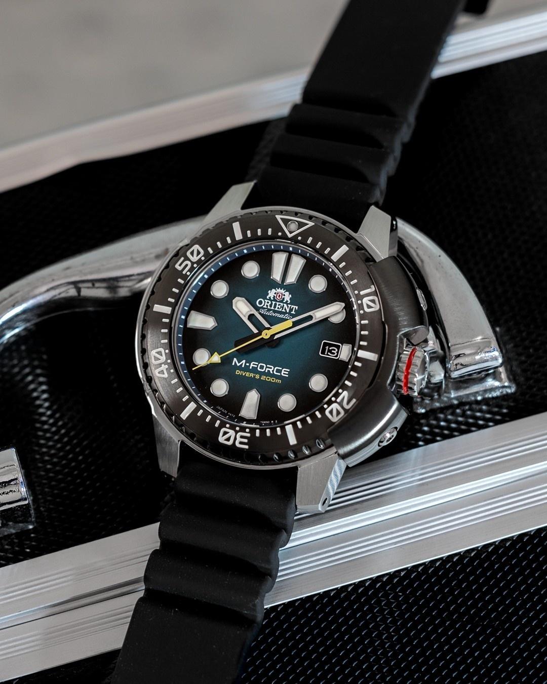 Orient RA-AC0L04L00B Sports M-FORCE zegarek męski sportowy szafirowe - miniatura 6