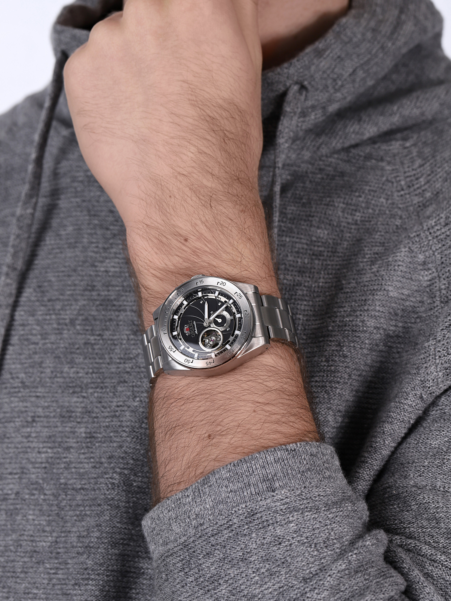 Retro Future Camera 70th Anniversary Limited Edition Orient RA-AR0201B10B - hover