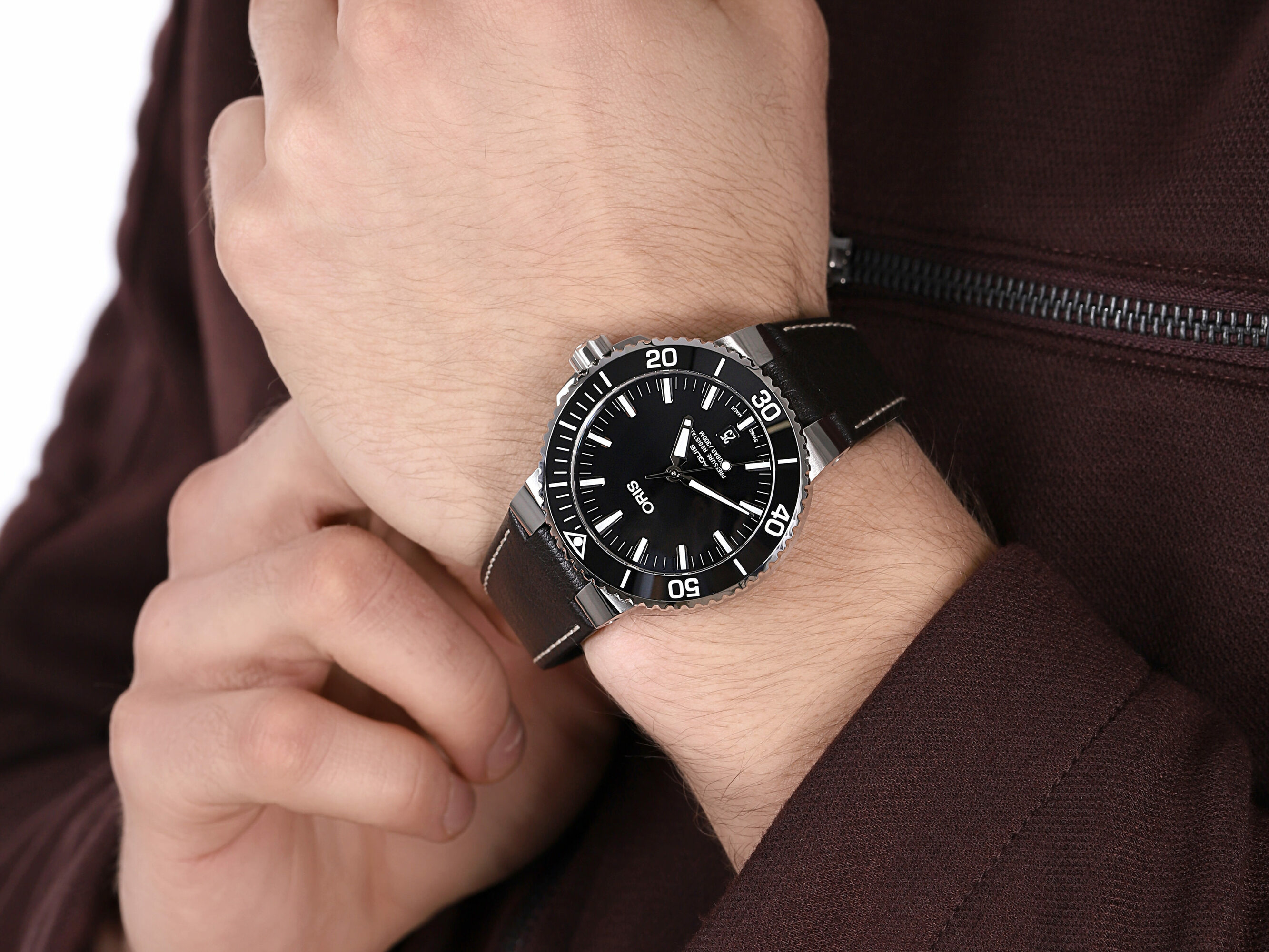 Oris 01 733 7730 4134-07 5 24 10EB zegarek męski Aquis - miniatura 2