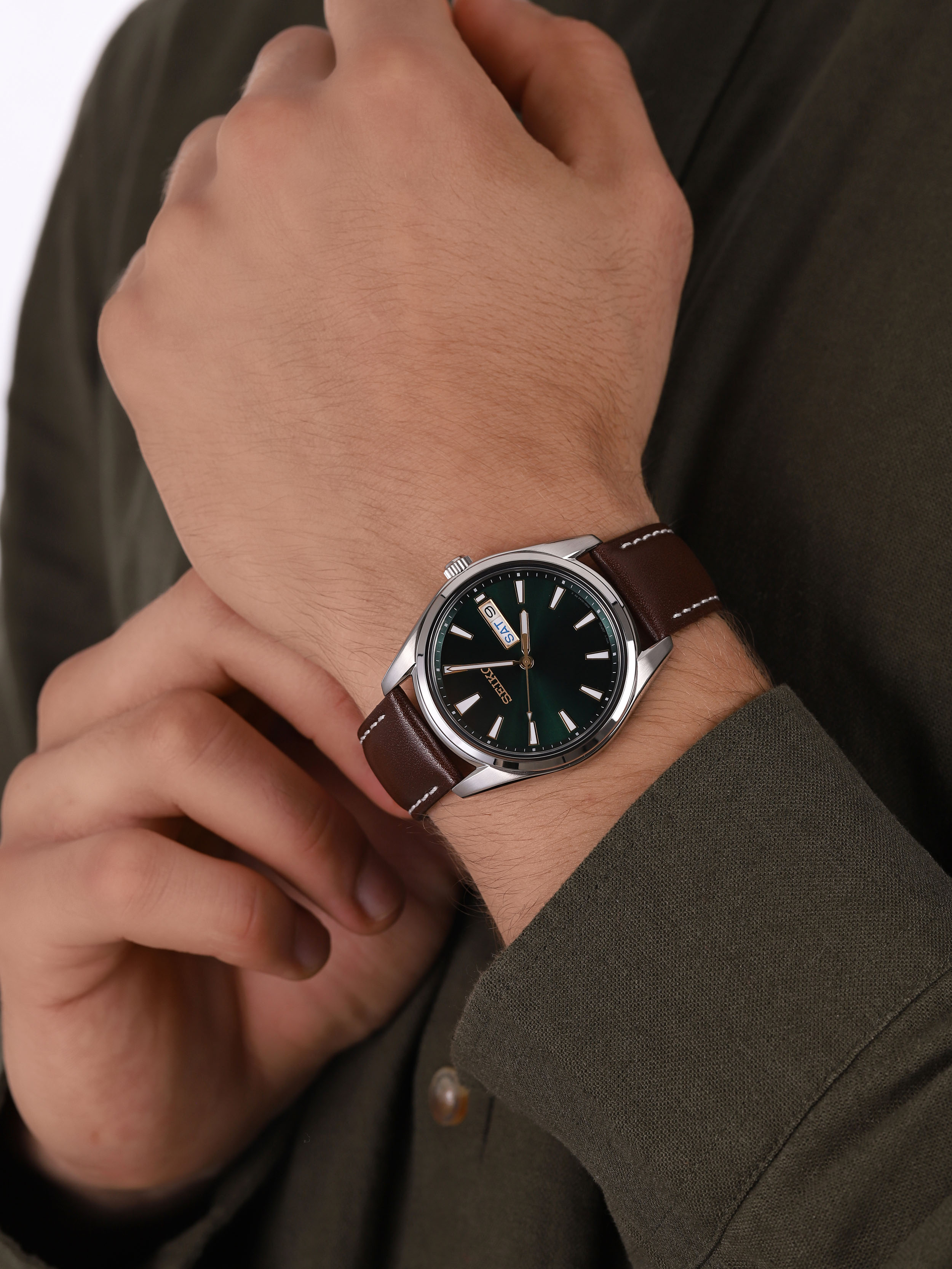 Classic Quartz Seiko SUR449P1 - hover