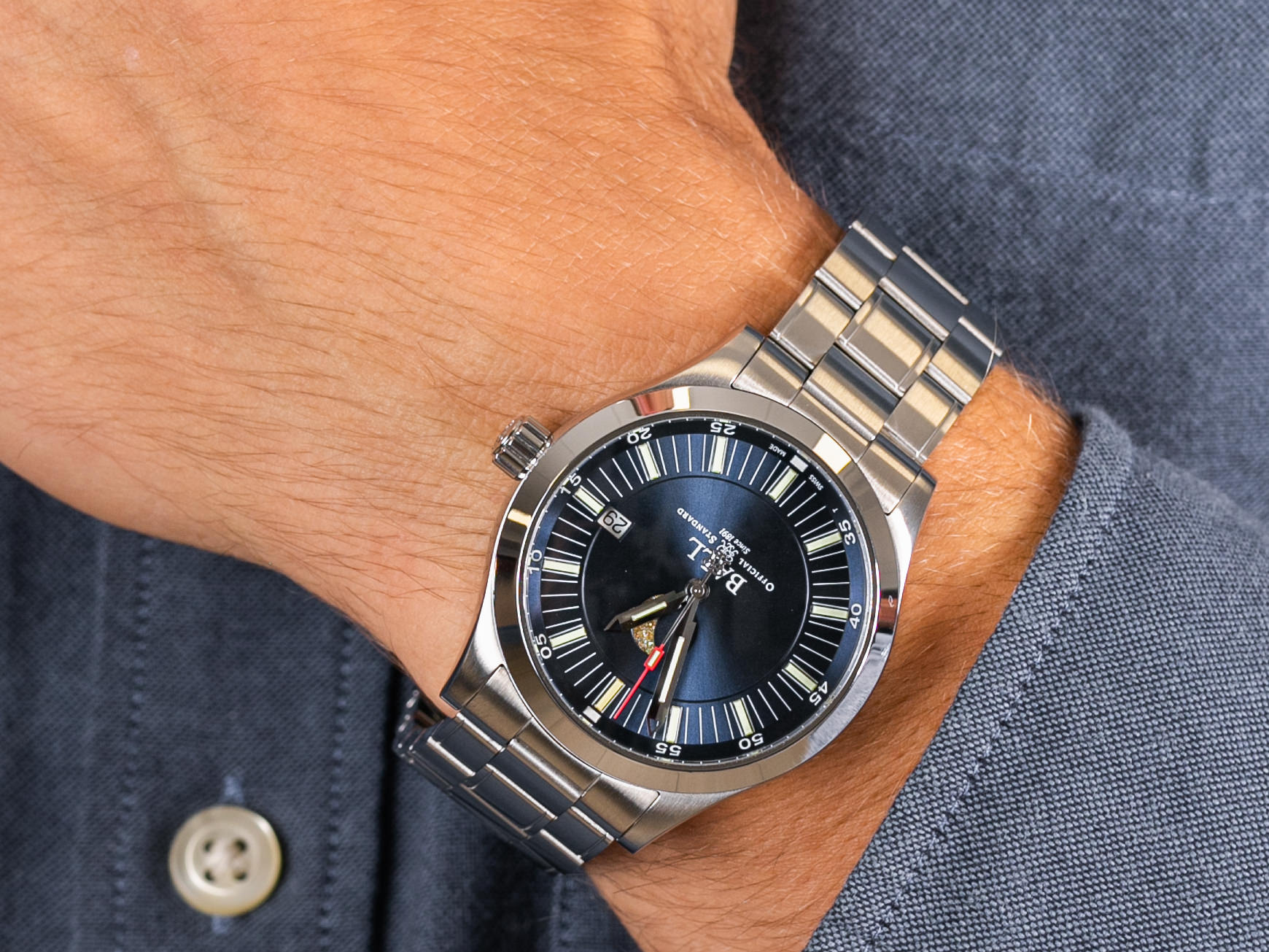 Ball NM2282C-SJ-BE Engineer II Moon Phase Automatic zegarek klasyczny Engineer II - miniatura 2