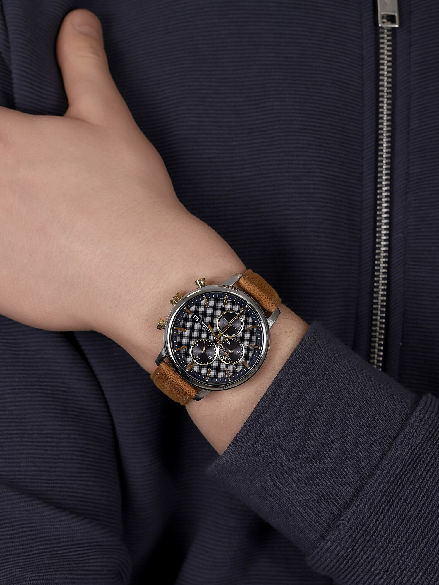 Chicago Chronograph 45mm Timex TW2U39000 - hover