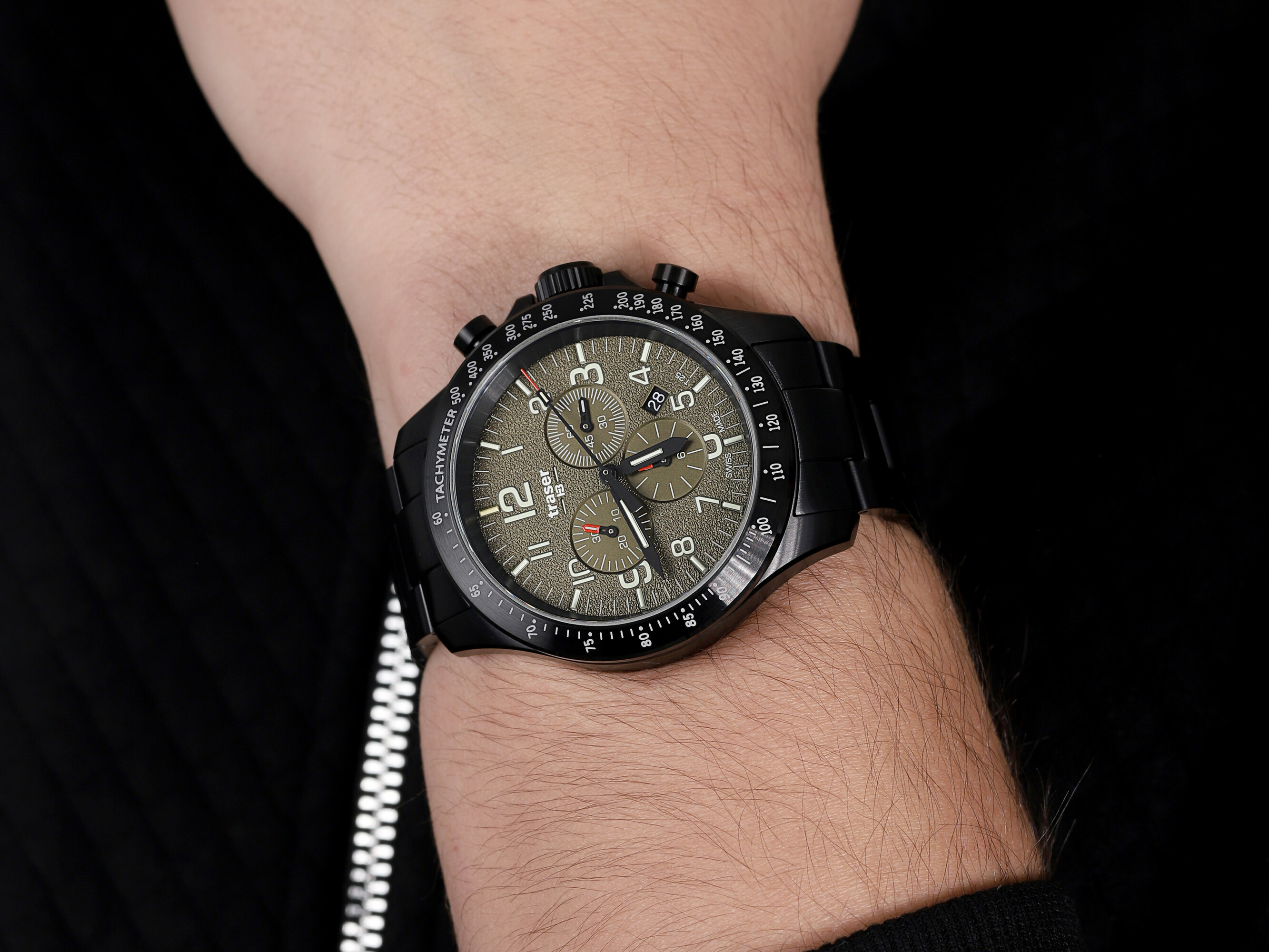 Traser TS-109460 zegarek czarny wojskowy P67 Officer Pro Chronograph bransoleta - miniatura 2