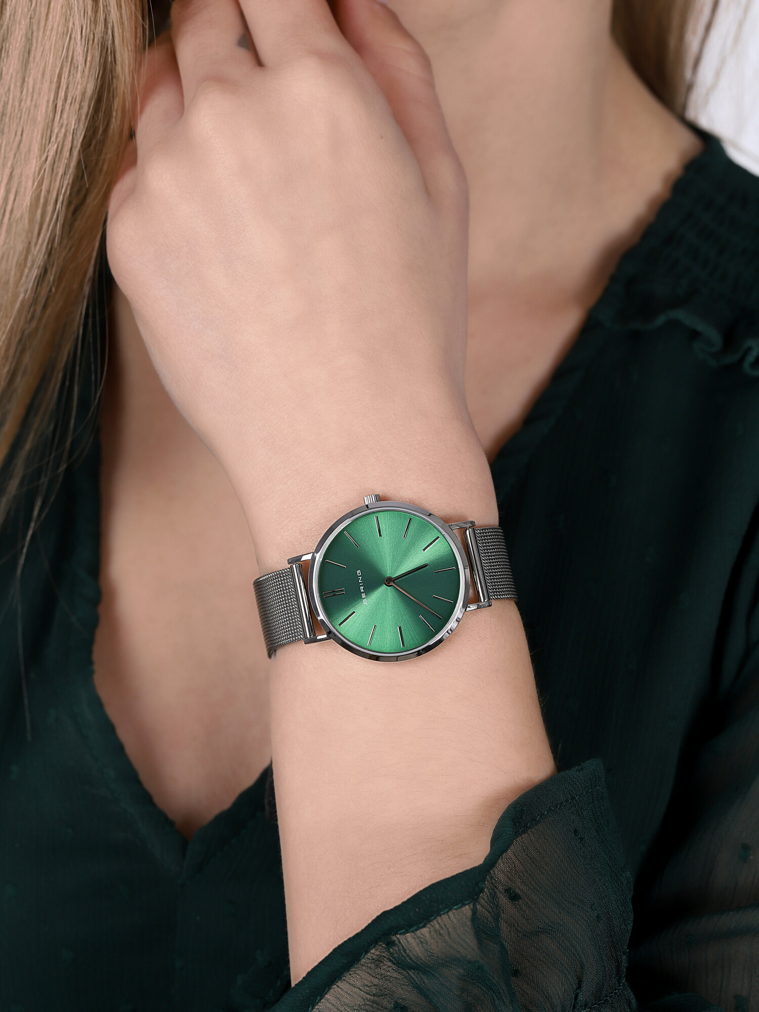  Bering 14134-008 - hover