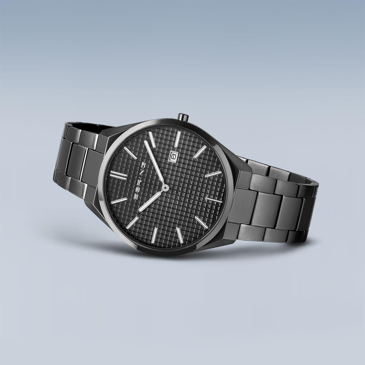 zegarek Bering 17240-777 Ultra Slim szafirowe