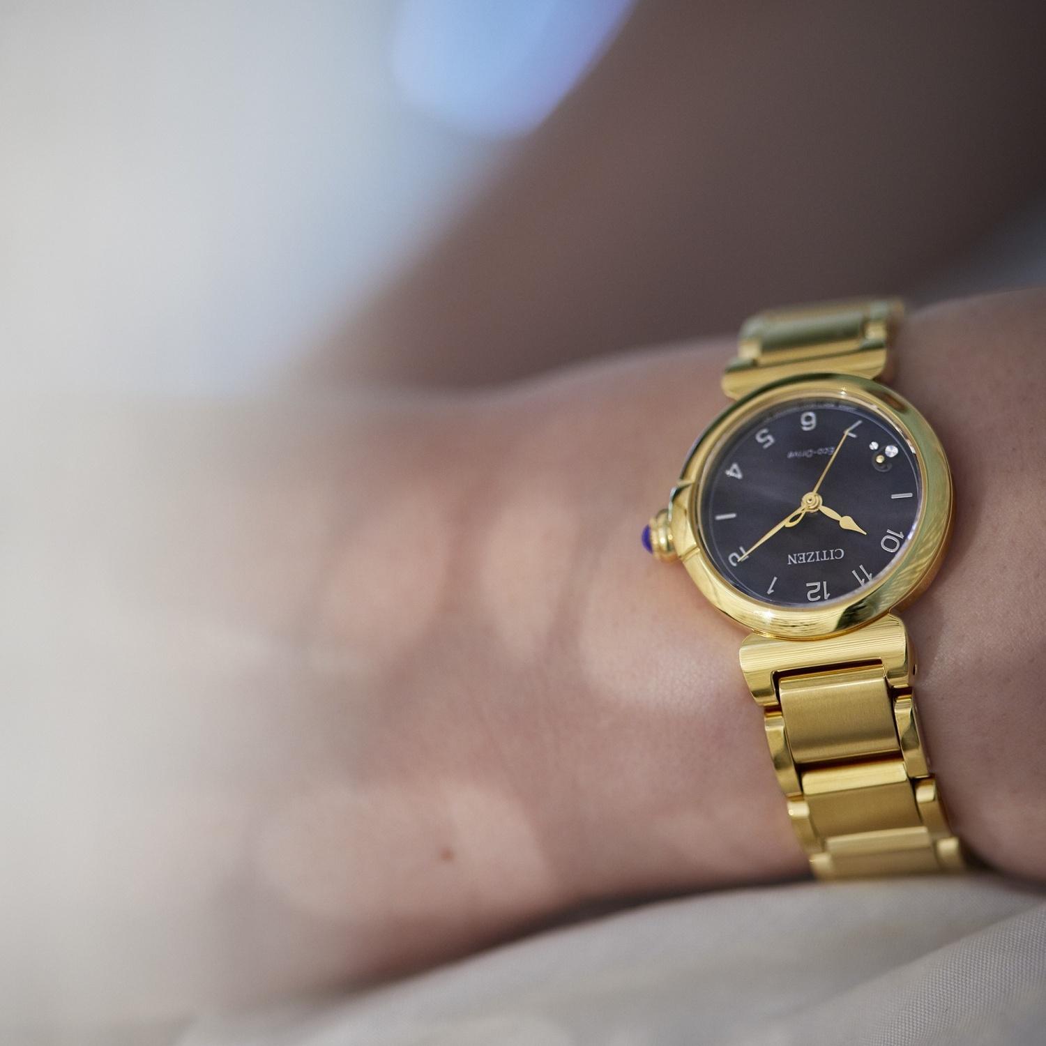 zegarek Citizen EM1132-88H złoty Ecodrive - miniatura 7