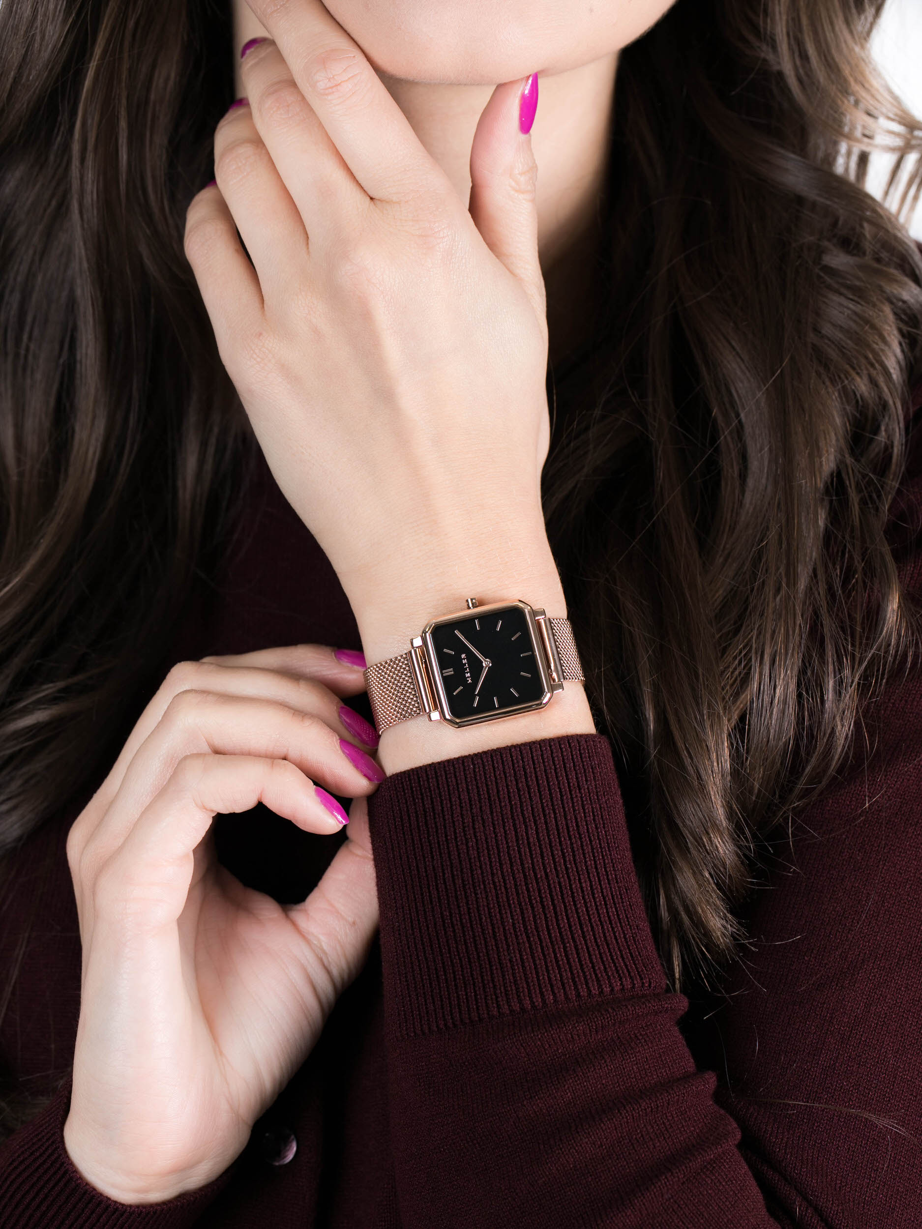 Madi Baki Roos Meller W7RN-2ROSE - hover