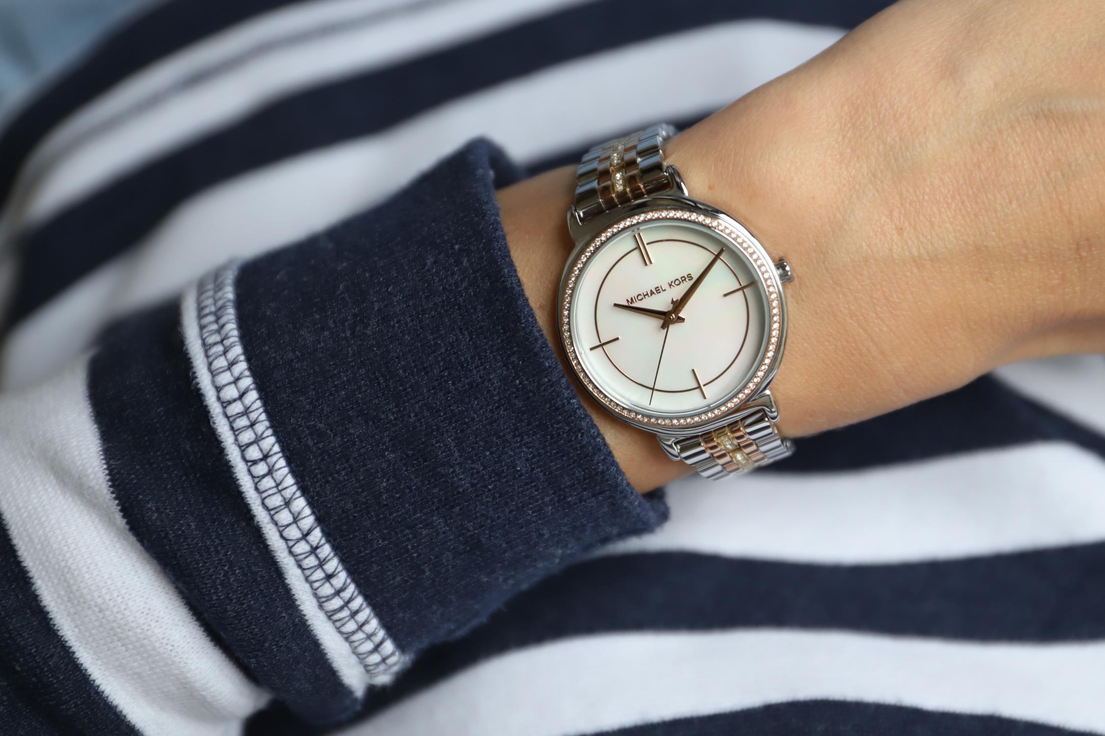 zegarek Michael Kors MK3927 kwarcowy damski Cinthia CINTHIA - miniatura 4