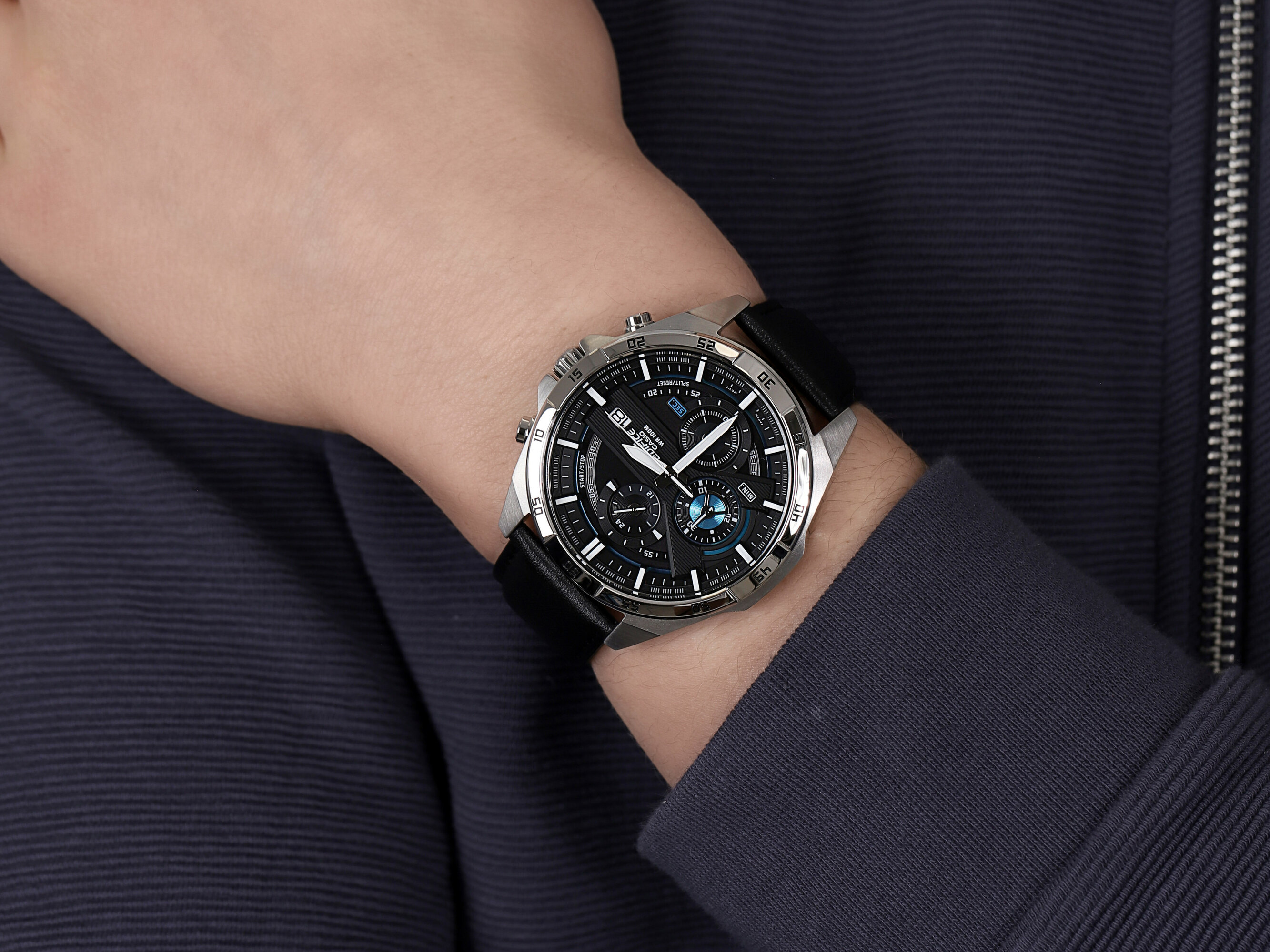 zegarek EDIFICE EFR-556L-1AVUEF męski z chronograf EDIFICE Momentum - miniatura 2