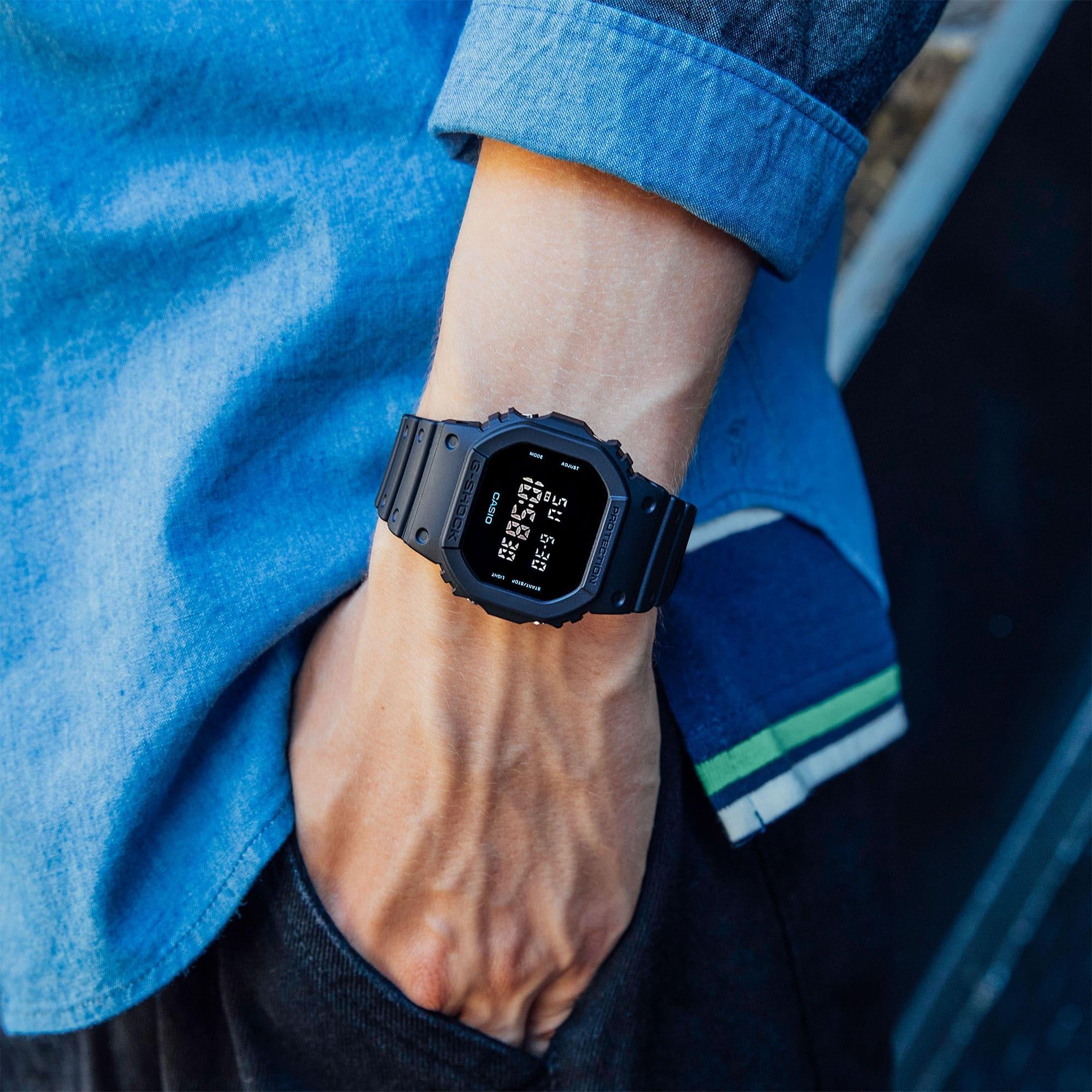 zegarek G-SHOCK DW-5600UBB-1ER kwarcowy męski G-SHOCK Original