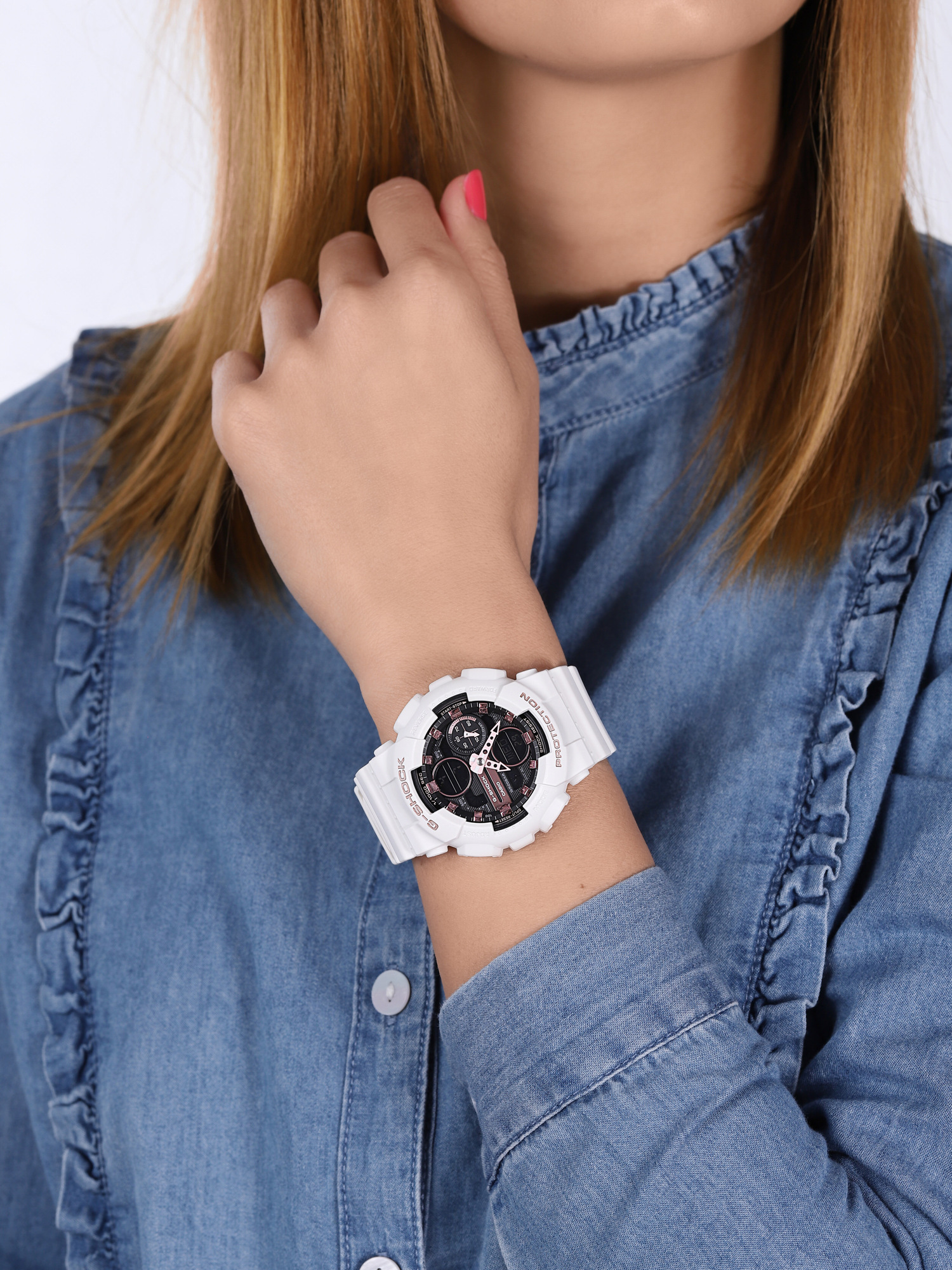  Casio G-SHOCK GMA-S140M-7AER - hover