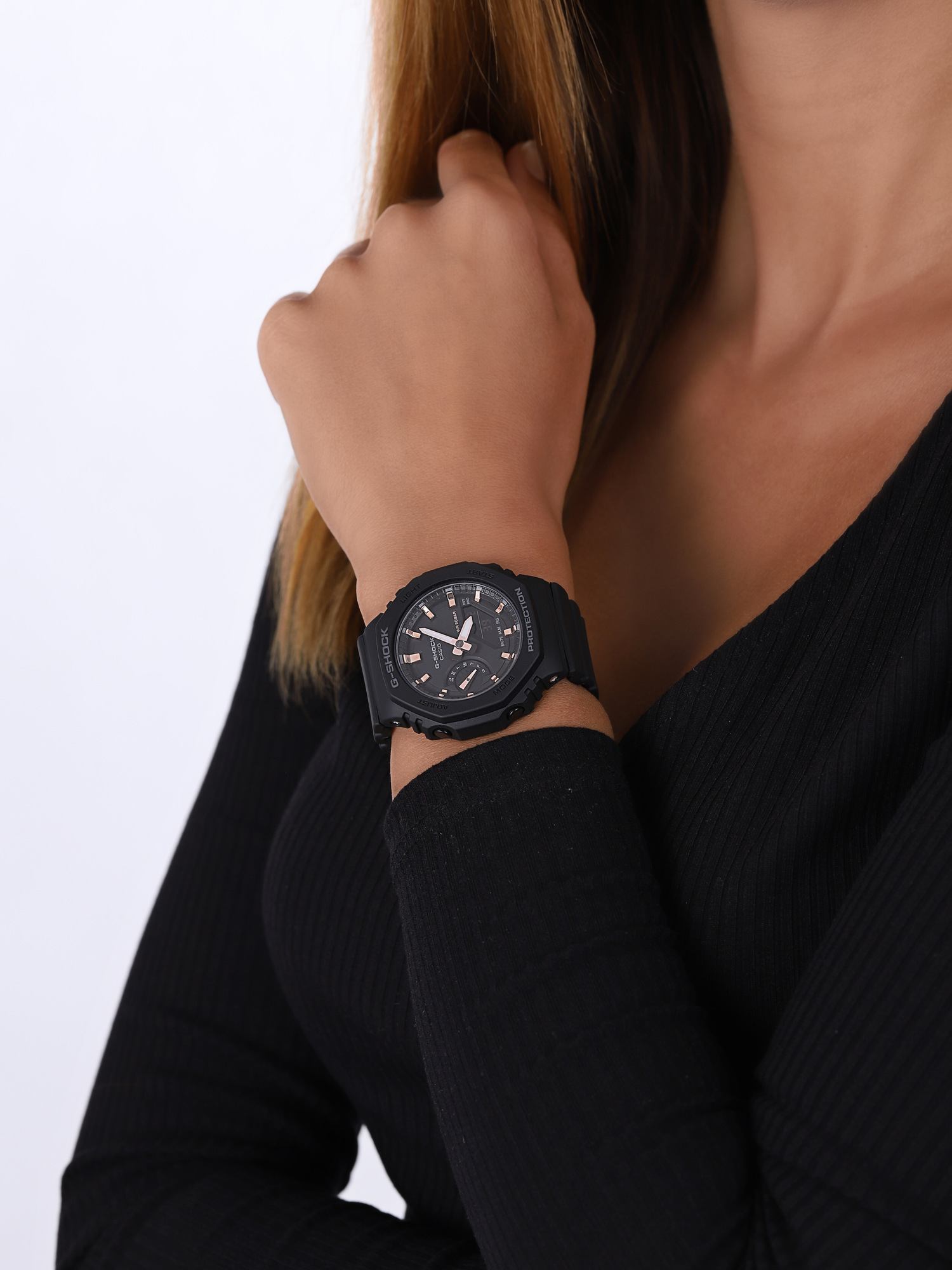  Casio G-SHOCK GMA-S2100-1AER - hover