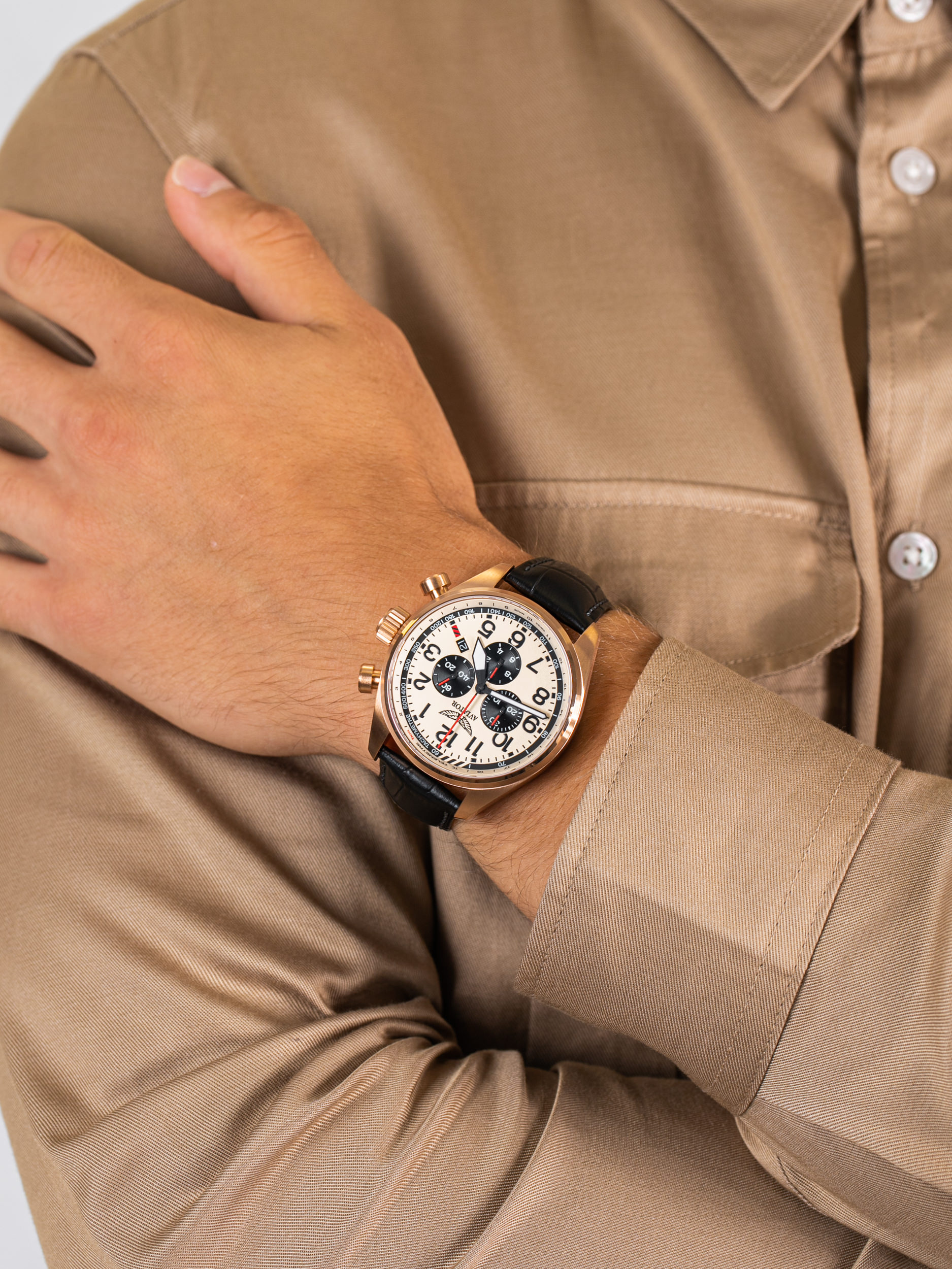AIRACOBRA P45 CHRONO Aviator V.2.25.2.173.4 - hover