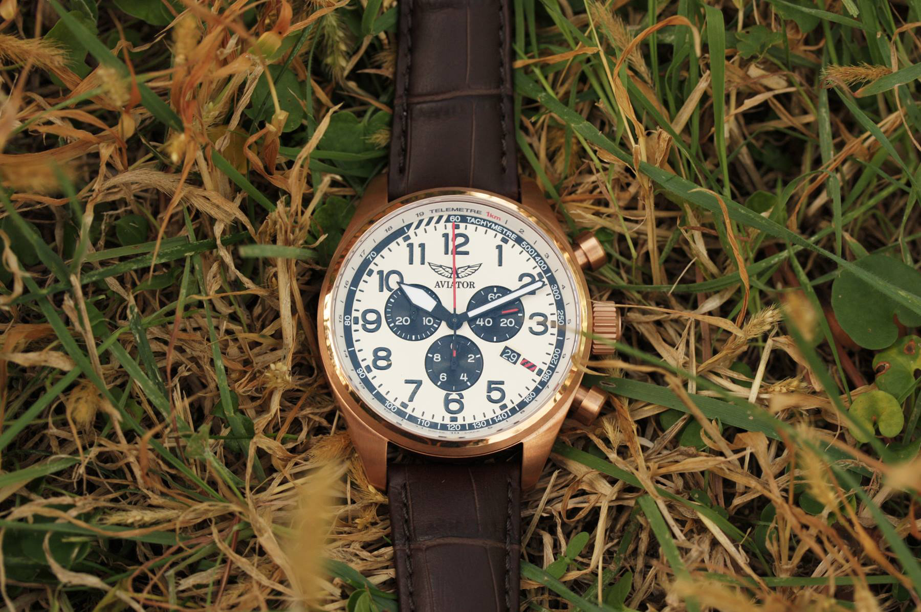Aviator V.2.25.2.173.4 zegarek różowe złoto klasyczny Airacobra pasek - miniatura 8