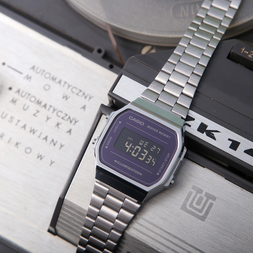 zegarek Casio Vintage A168WEM-1EF kwarcowy męski VINTAGE Maxi MIRROR FACE - miniatura 6