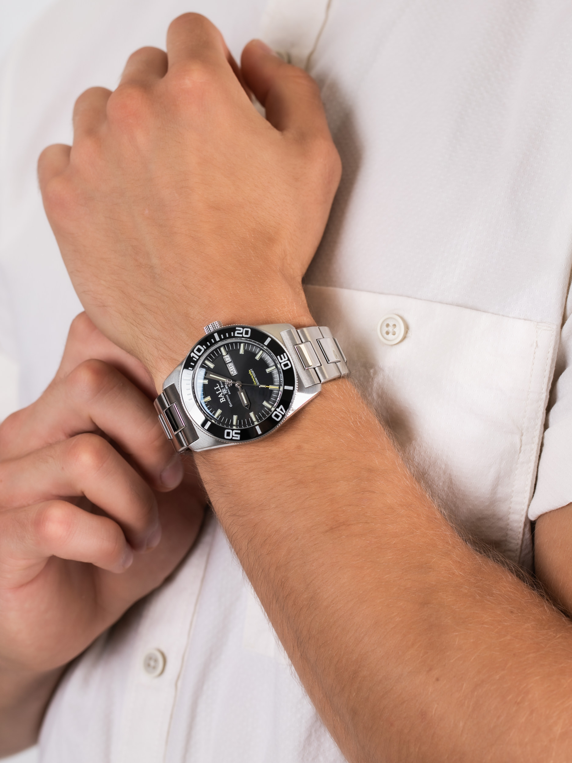 Engineer Master II Skindiver Heritage Automatic Chronometer Ball DM3308A-SC-BK - hover