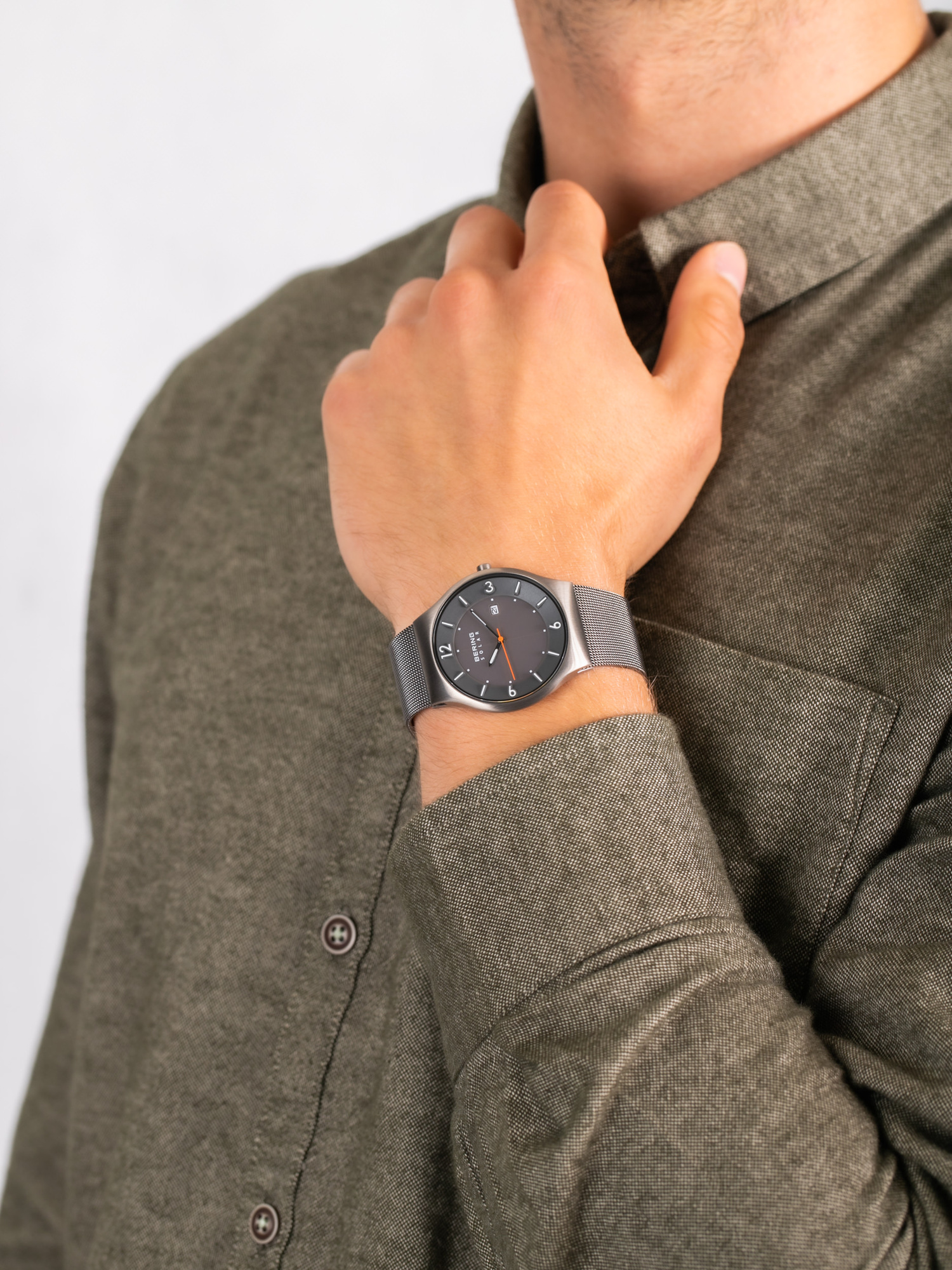  Bering 14440-077 - hover