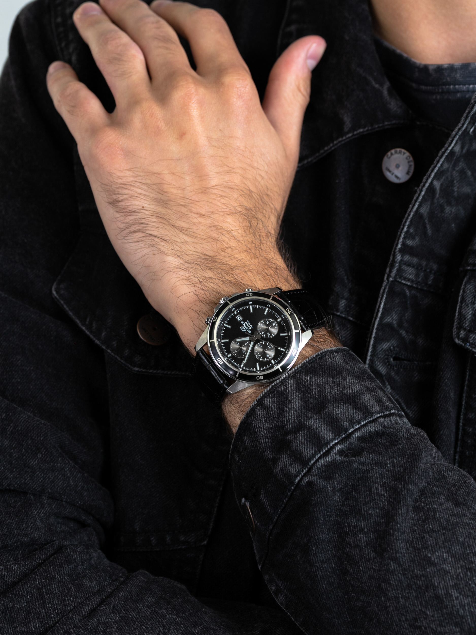  Casio EDIFICE EFR-526L-1AVUEF - hover