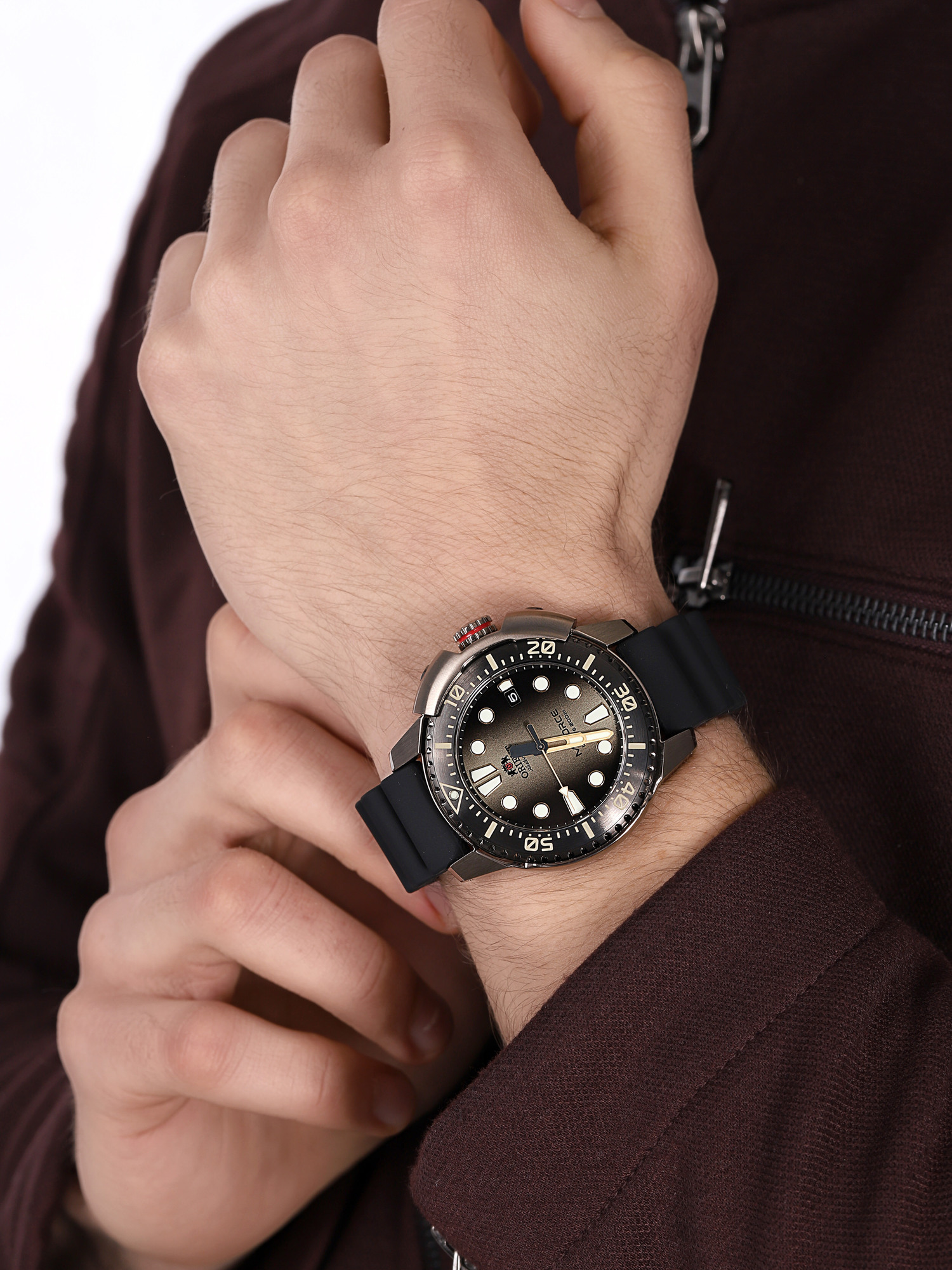 M-FORCE Orient 70th Anniversary Limited Edition Orient RA-AC0L05G00B - hover