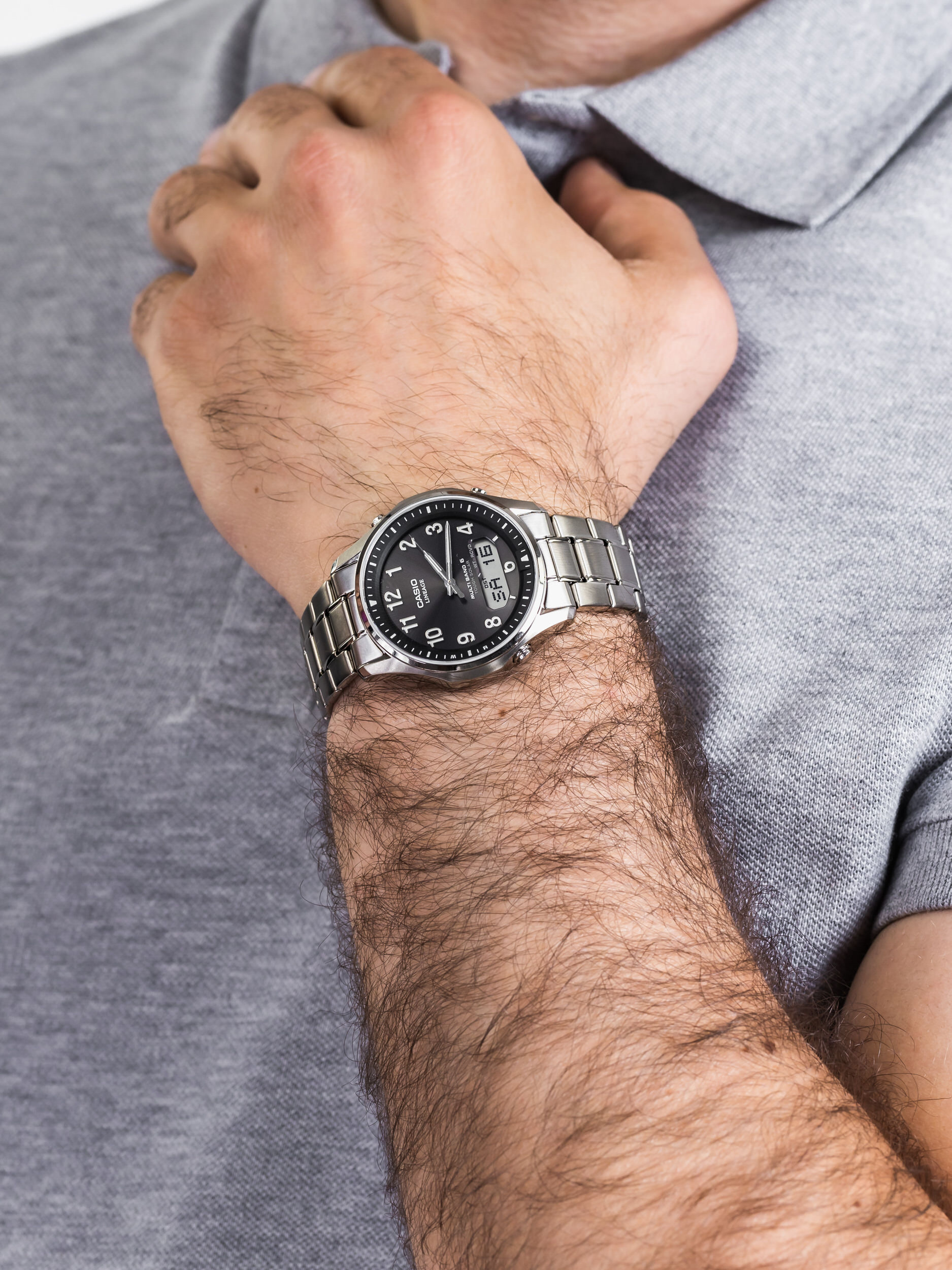 Lineage Casio LCW-M100TSE-1A2ER - hover