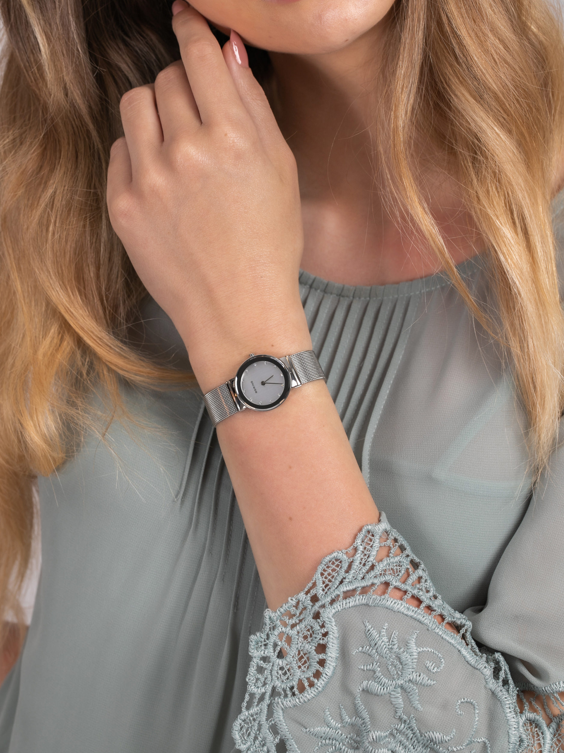  Bering 10126-000 - hover